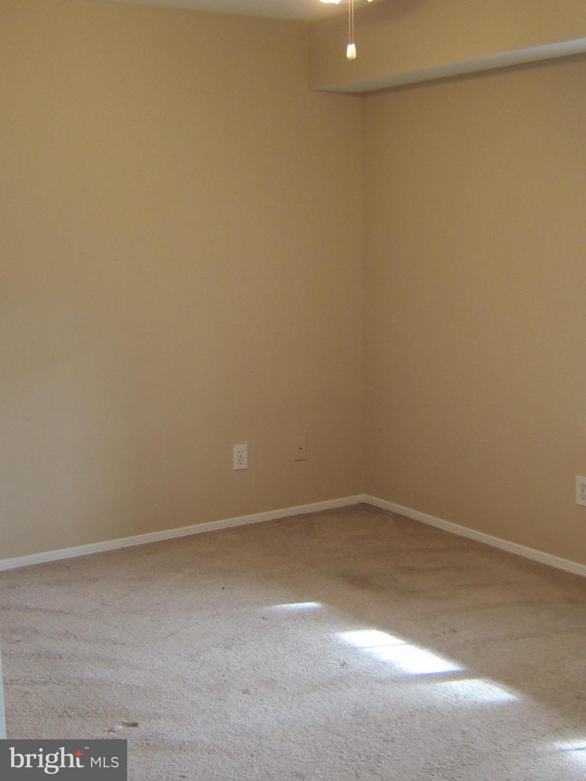 POINTE AT PARK CENTER - Residential Lease