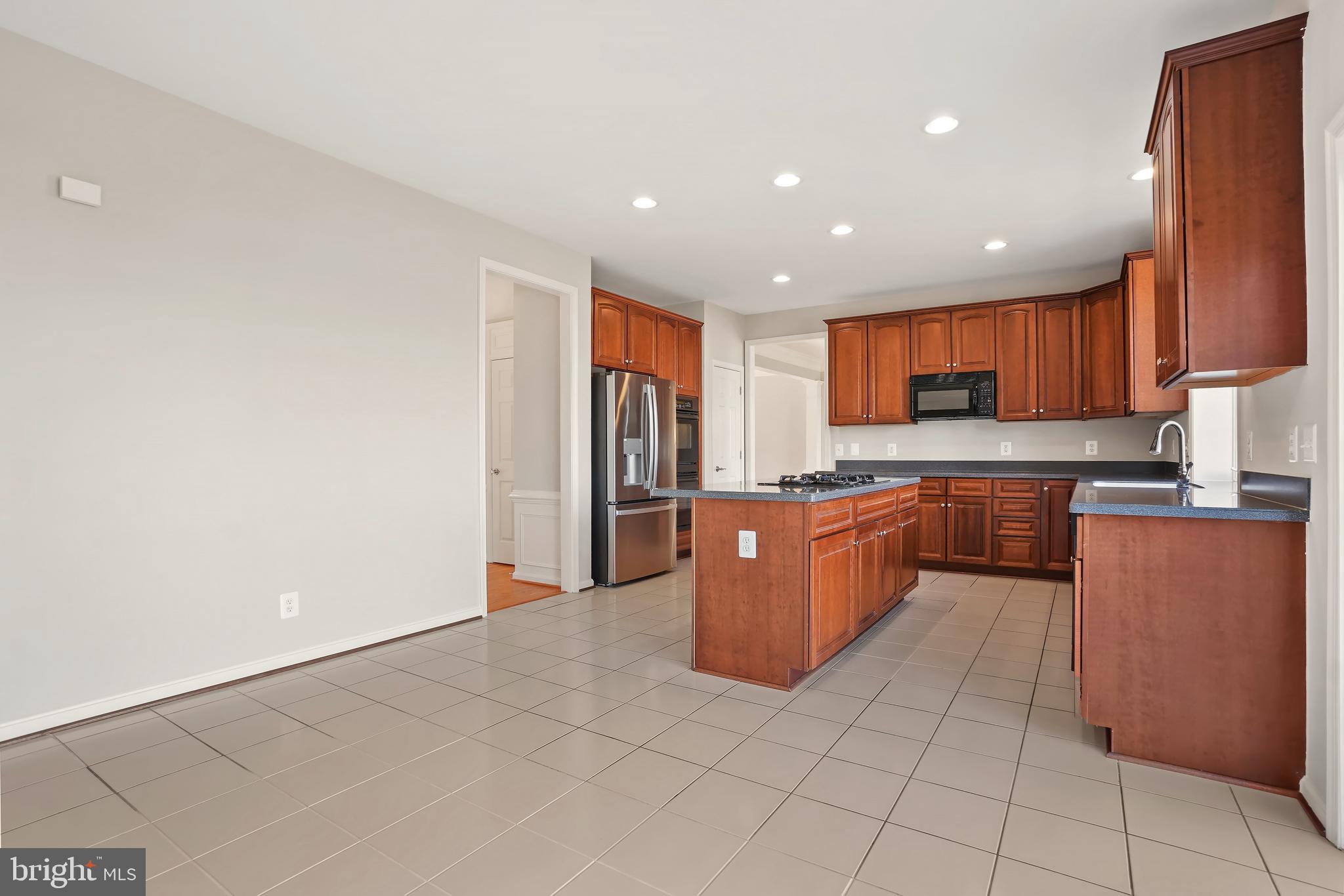 HEATHERBROOK - Residential