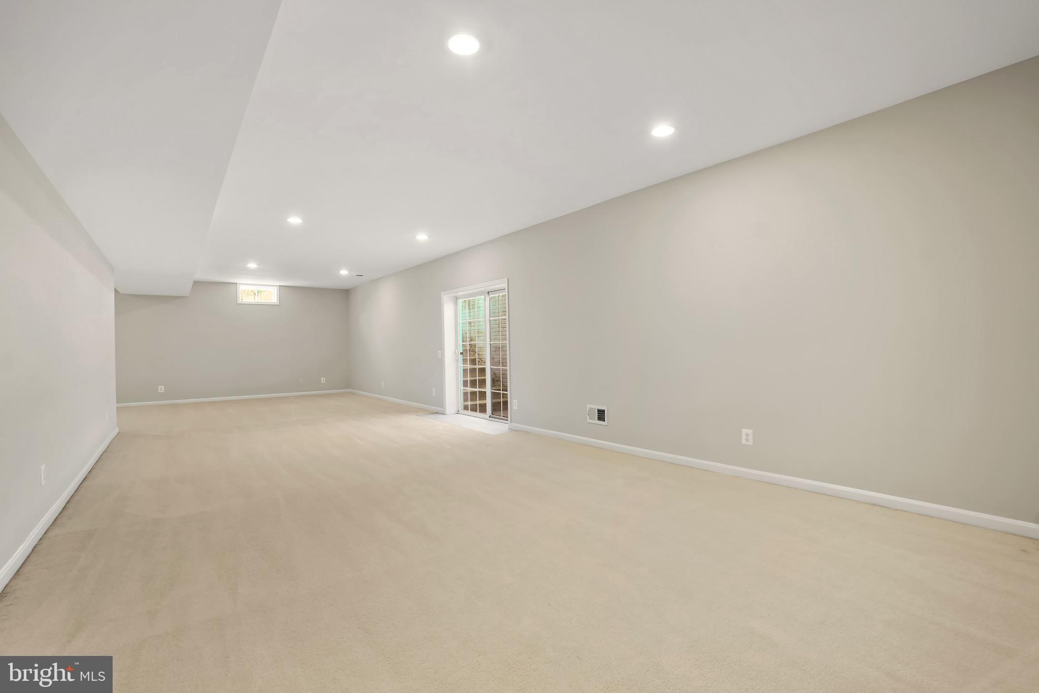 HEATHERBROOK - Residential