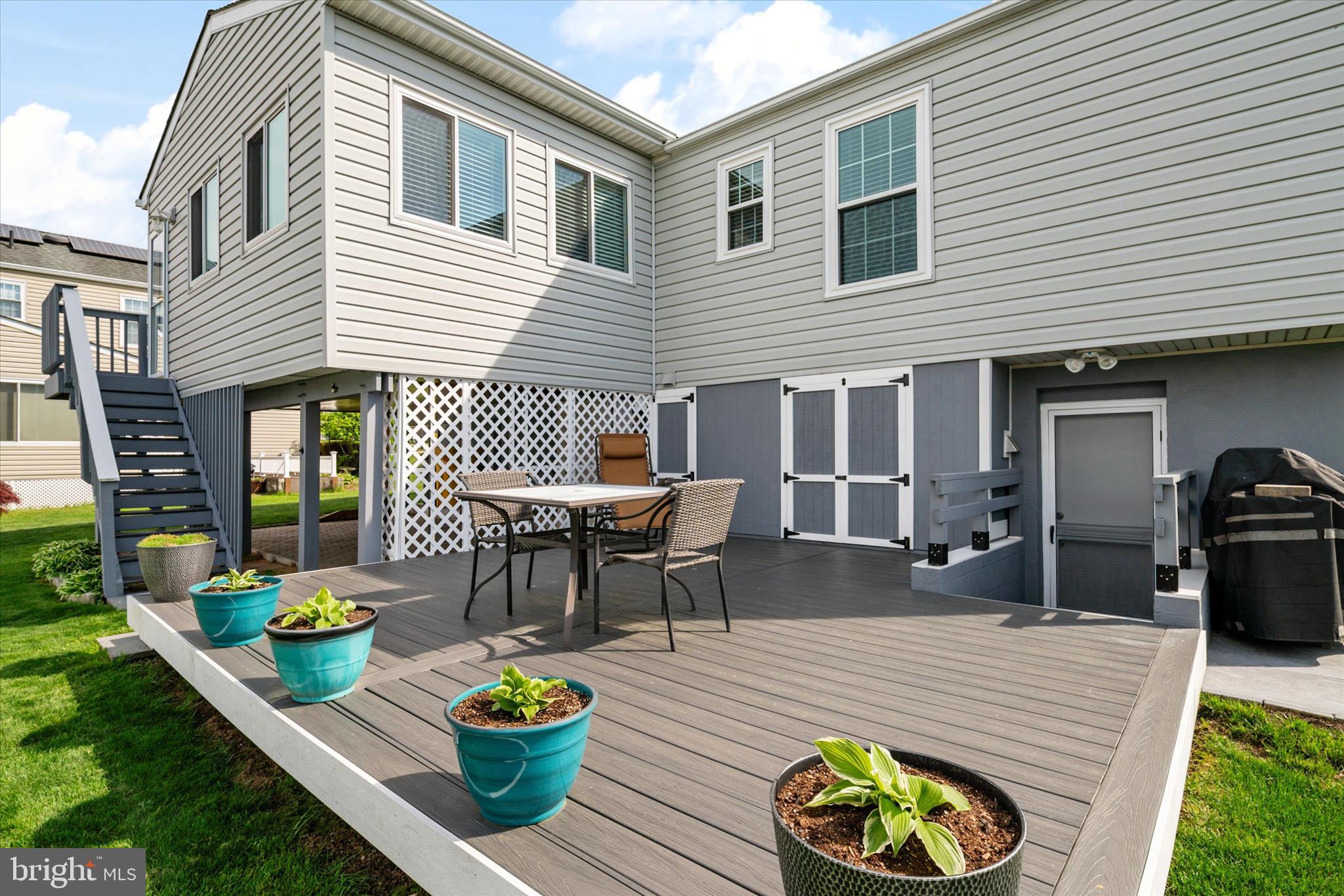 GARLAND - Residential