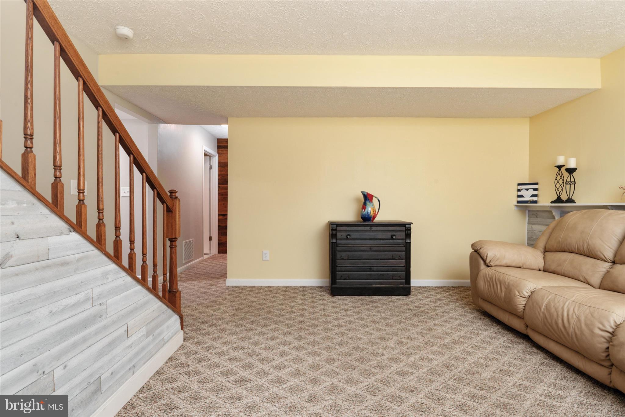 GARLAND - Residential
