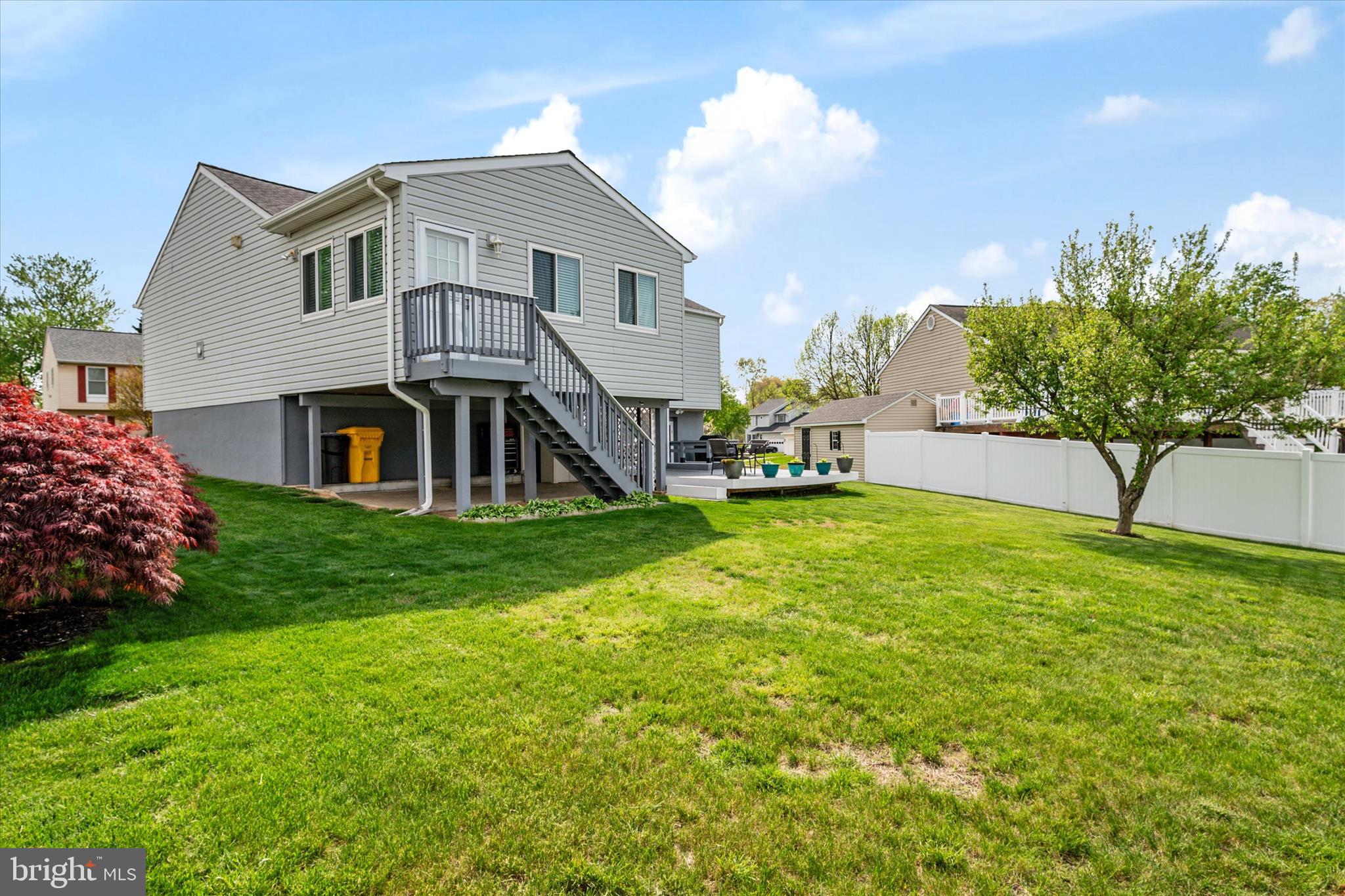 GARLAND - Residential