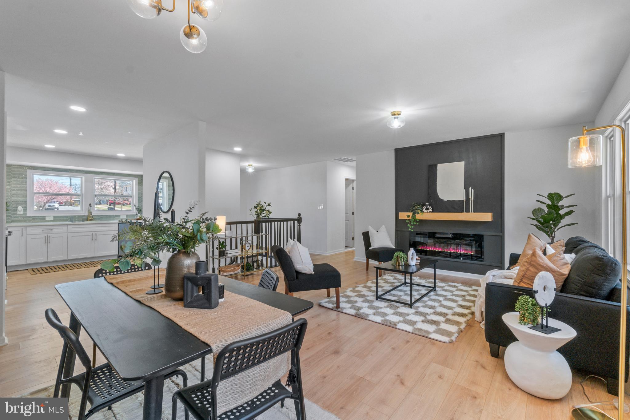 ADELPHI - Residential