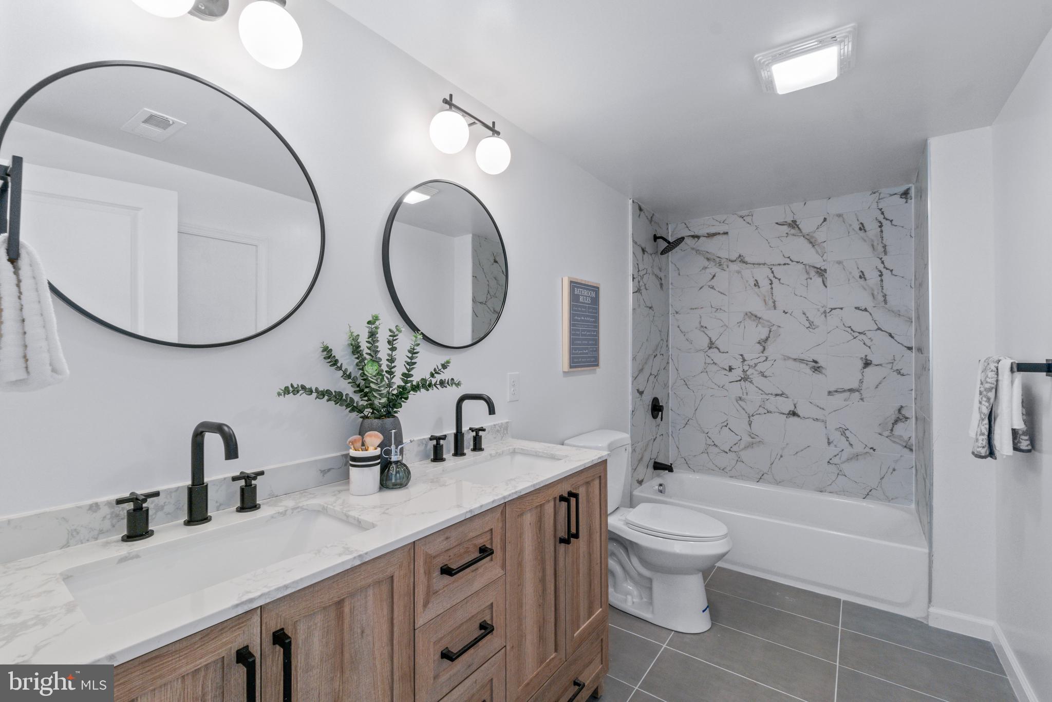 ADELPHI - Residential