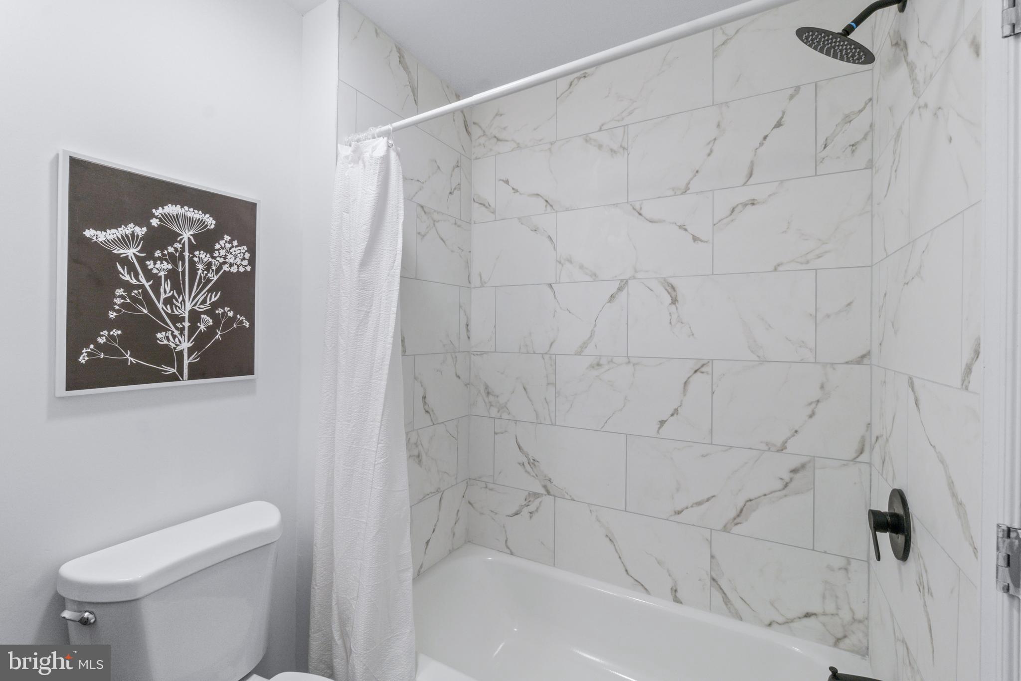 ADELPHI - Residential