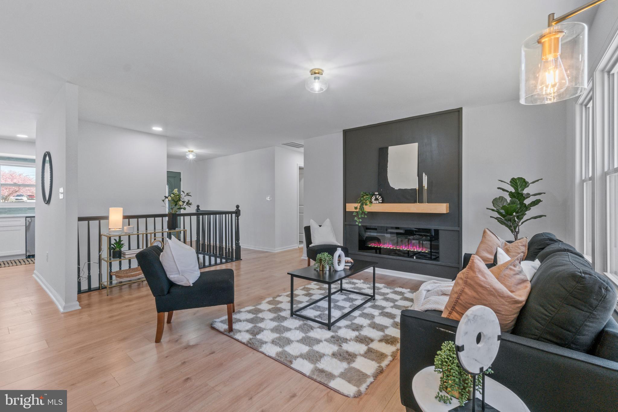 ADELPHI - Residential