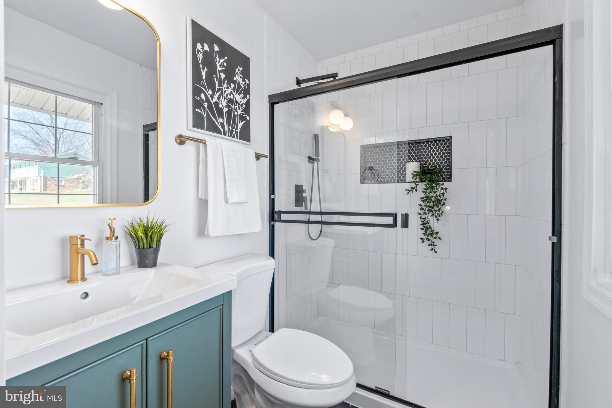 ADELPHI - Residential