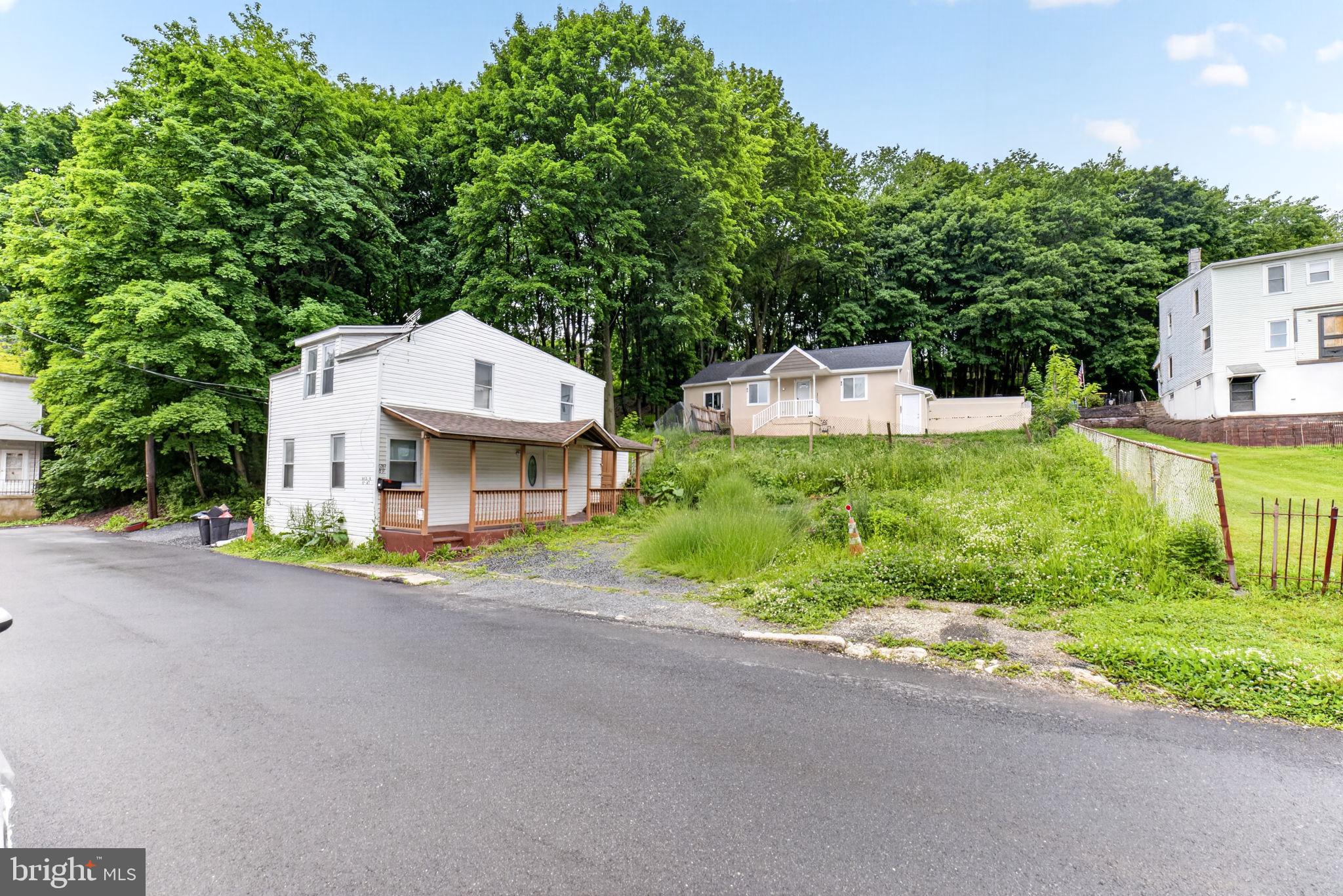 POTTSVILLE - Residential