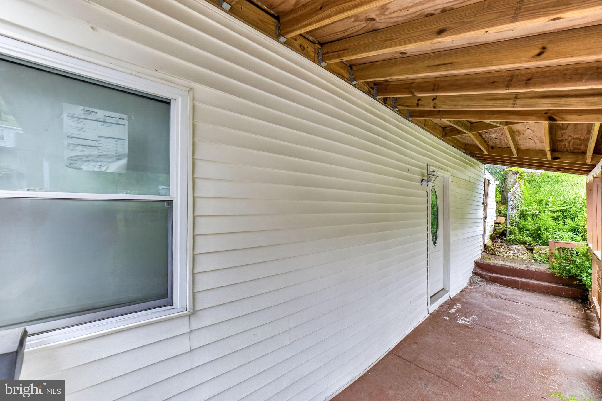 POTTSVILLE - Residential