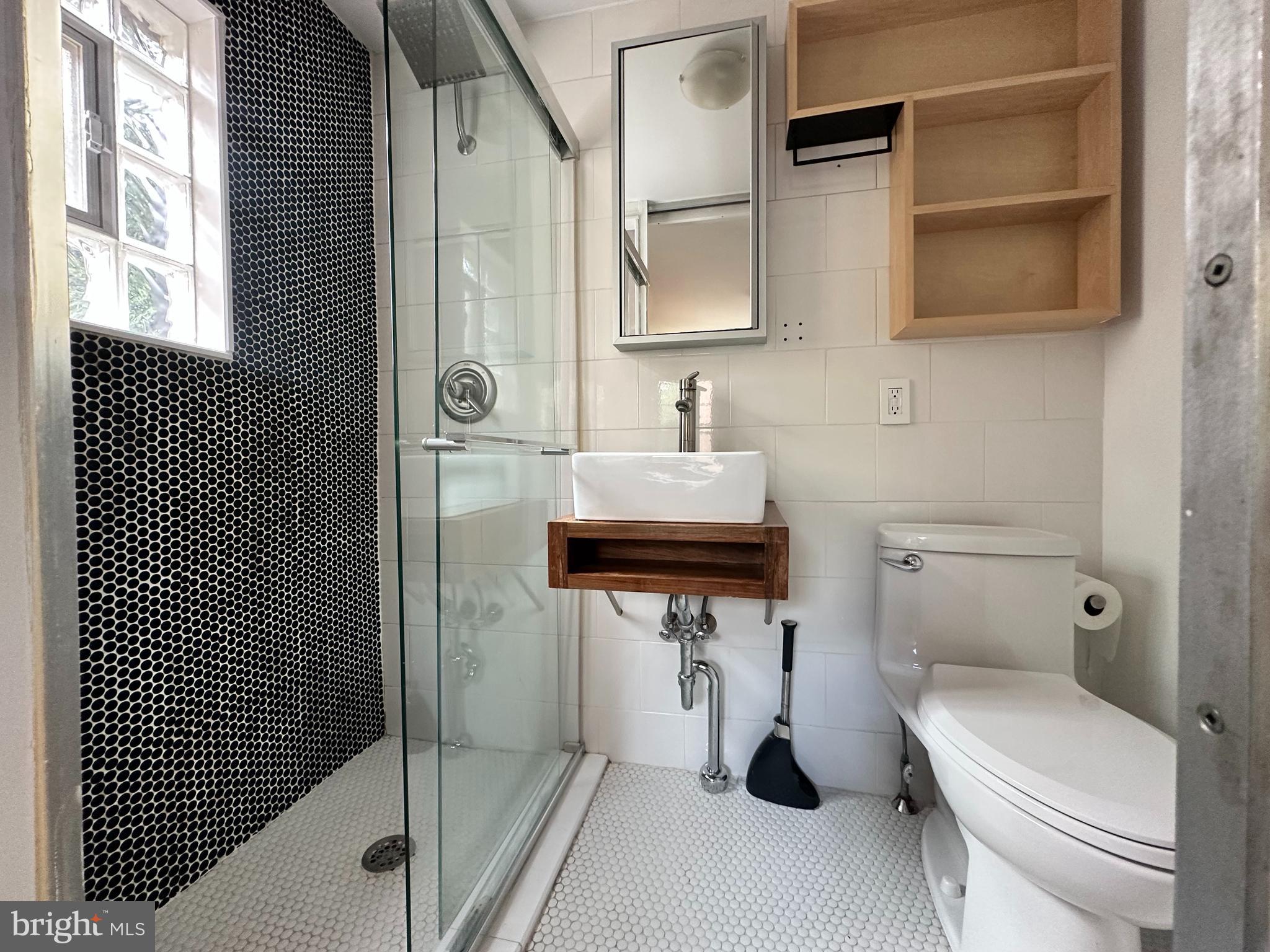 WASHINGTON SQ WEST - Residential Lease