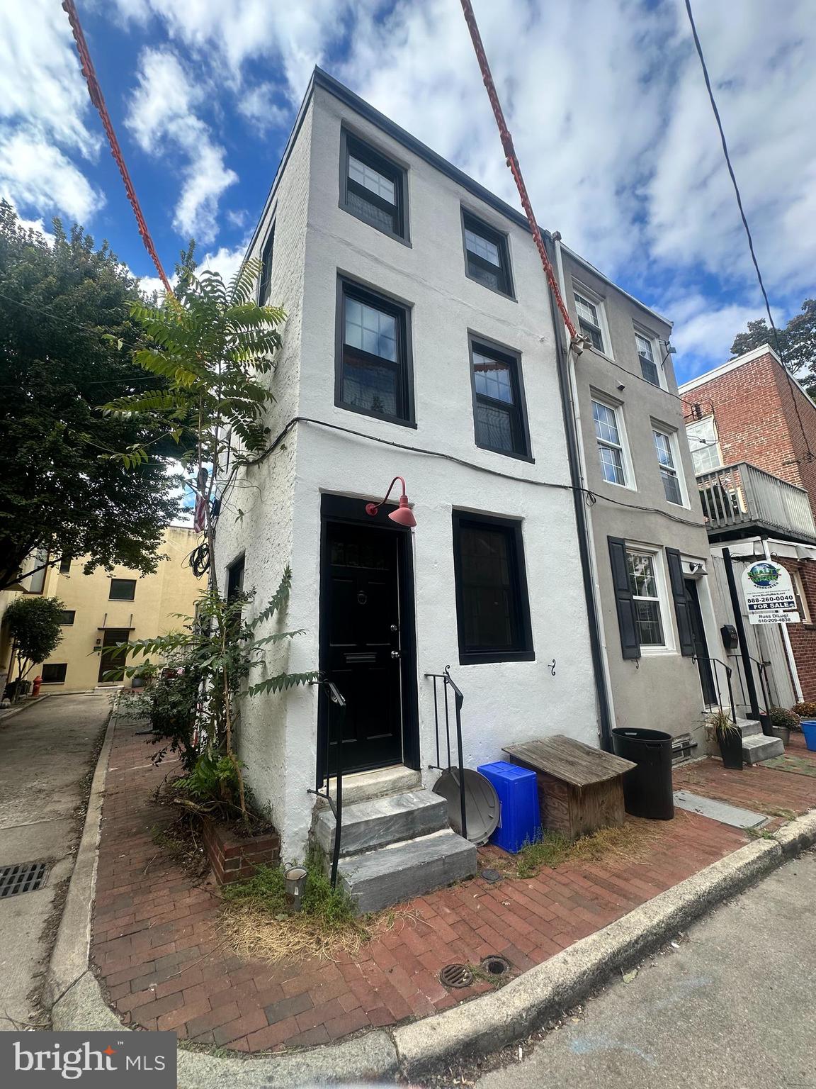 WASHINGTON SQ WEST - Residential Lease