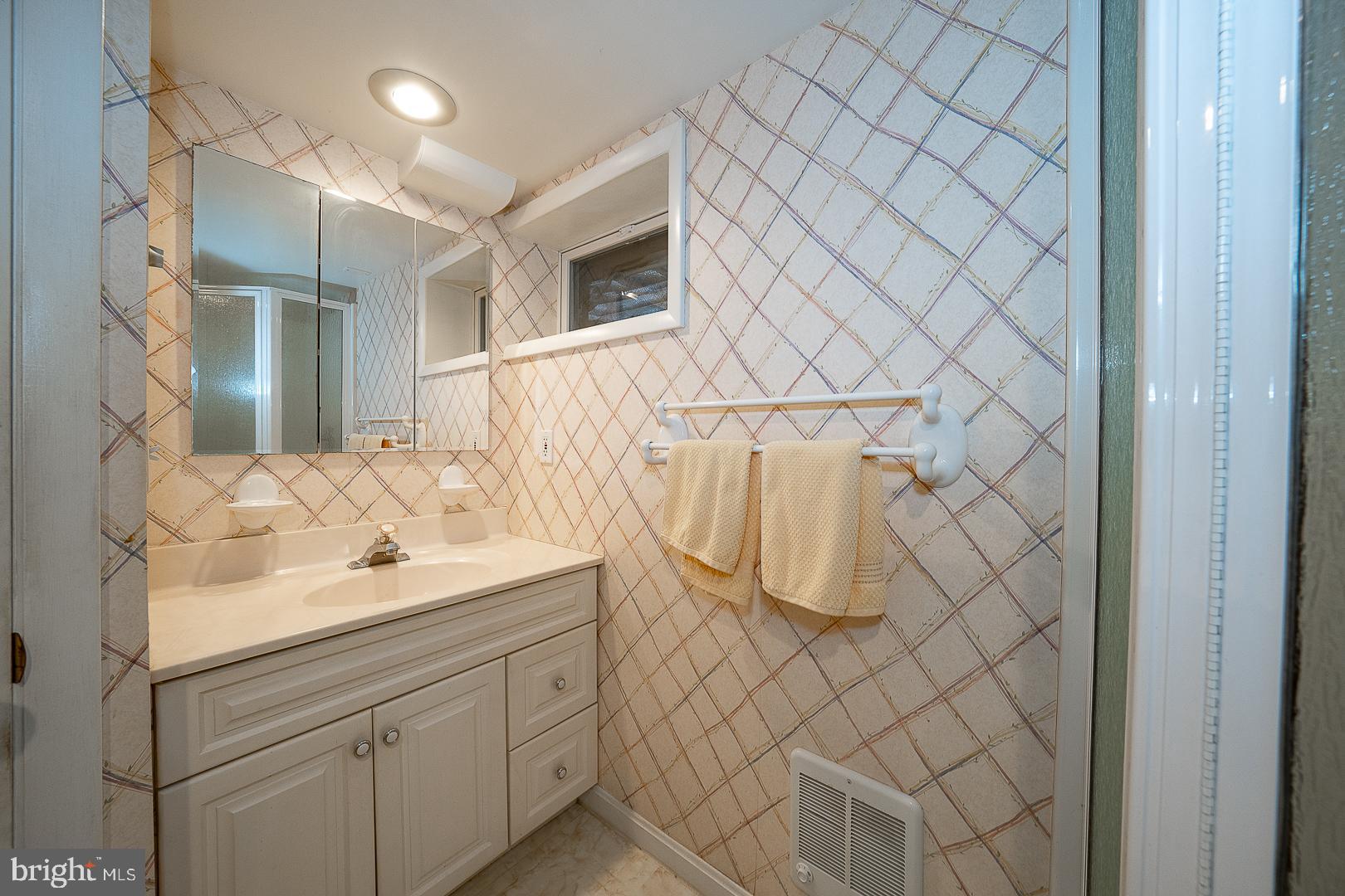 SUBURBAN VILLAGE - Residential