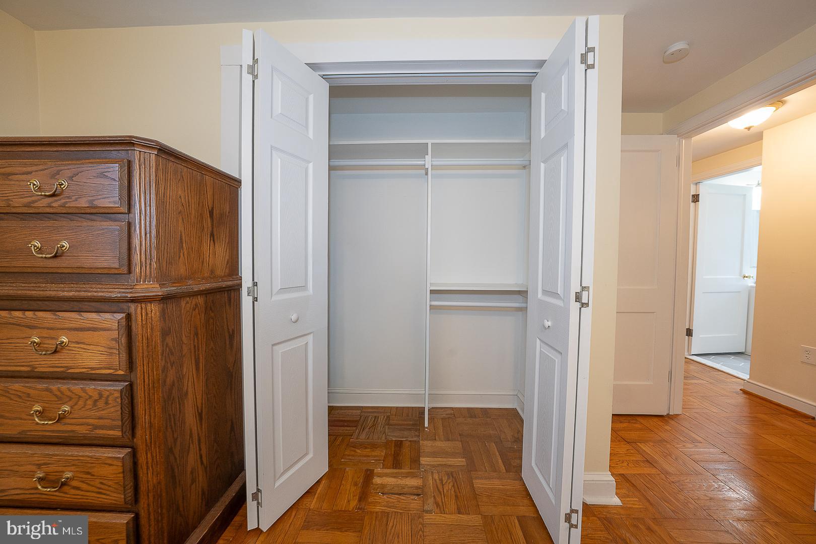 SUBURBAN VILLAGE - Residential