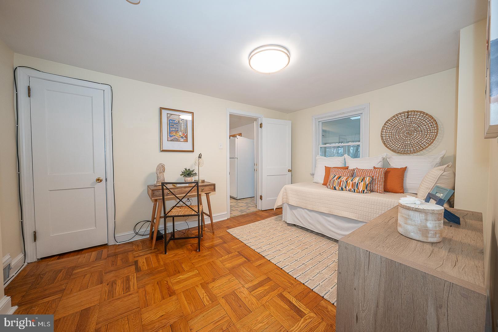 SUBURBAN VILLAGE - Residential