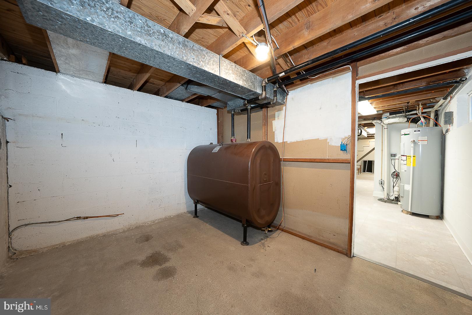 SUBURBAN VILLAGE - Residential