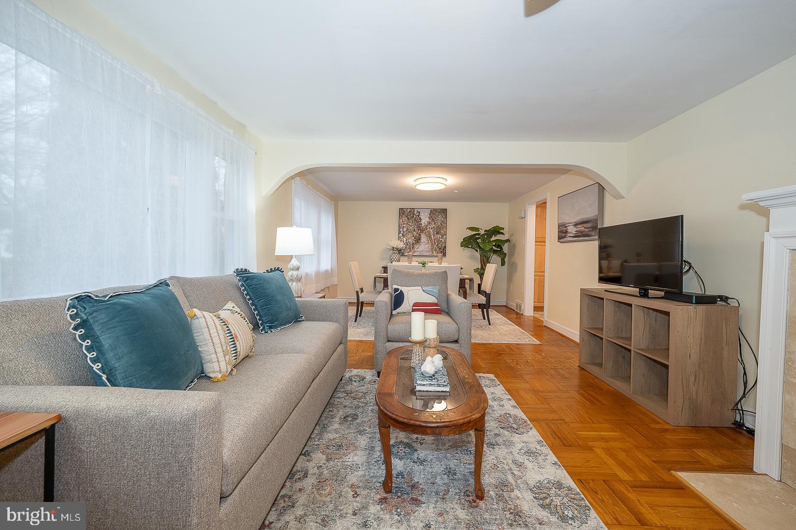 SUBURBAN VILLAGE - Residential