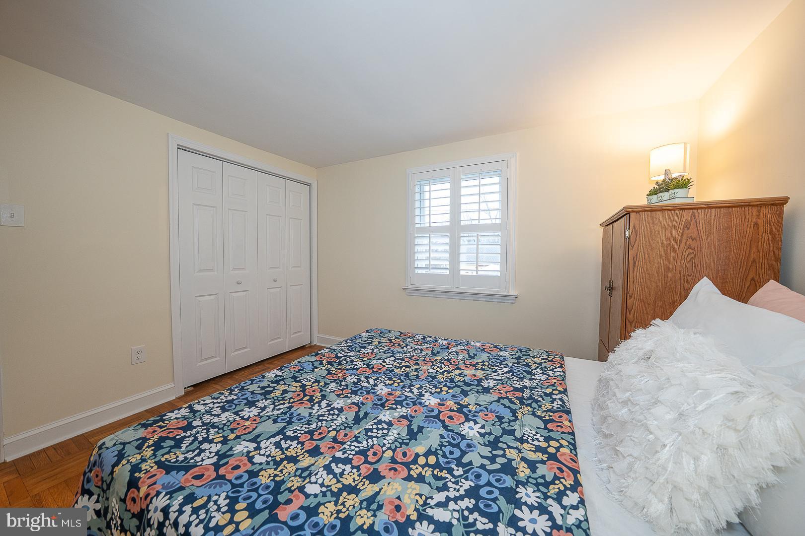 SUBURBAN VILLAGE - Residential