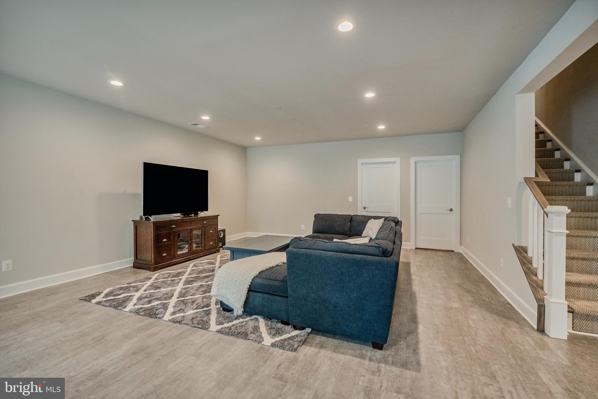WAKEFIELD FOREST - Residential