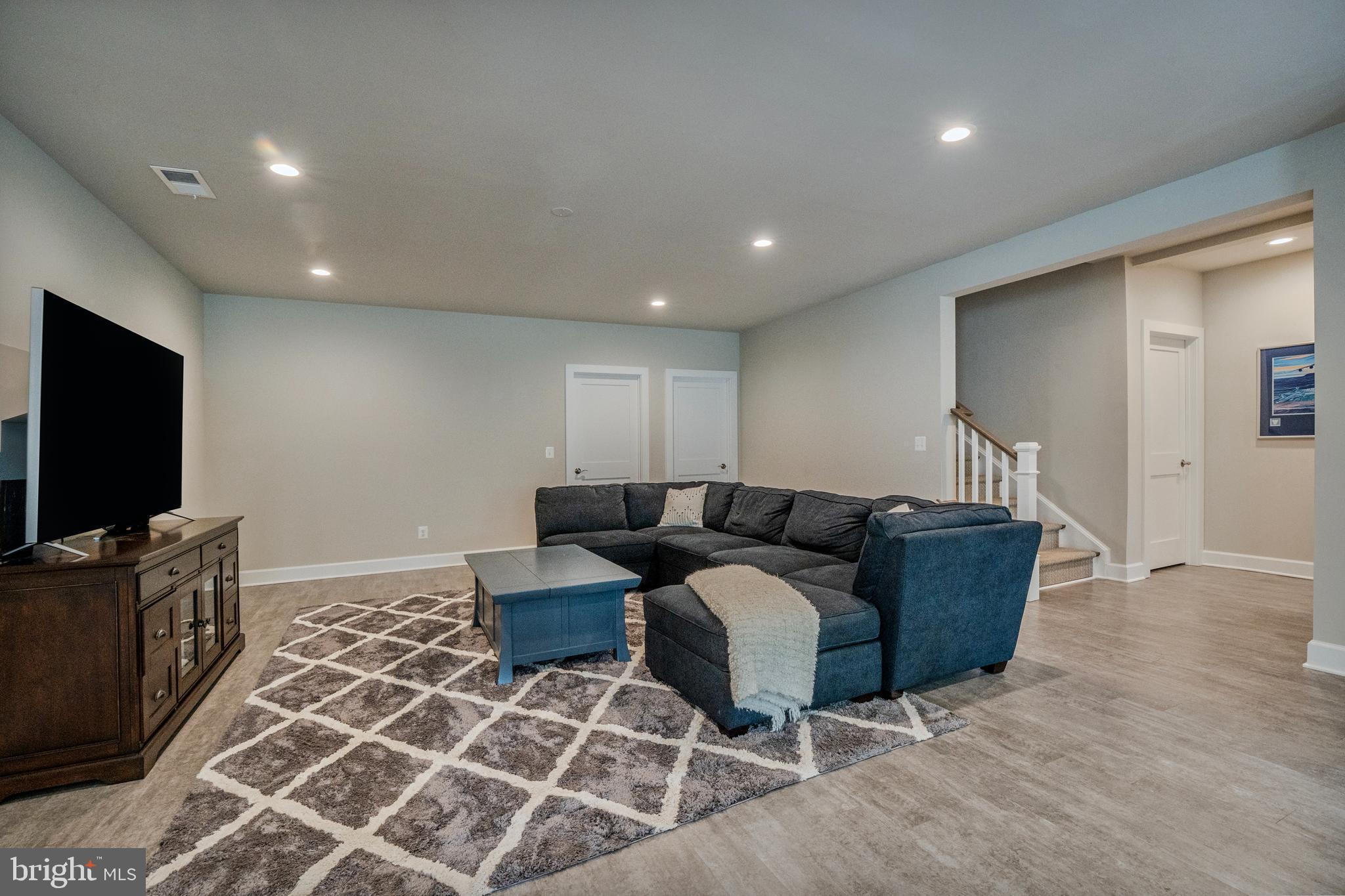 WAKEFIELD FOREST - Residential