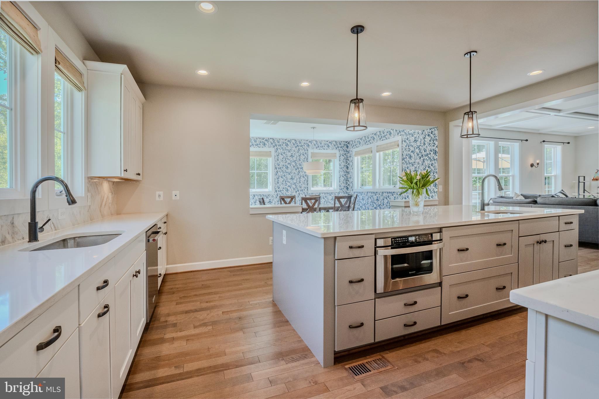 WAKEFIELD FOREST - Residential