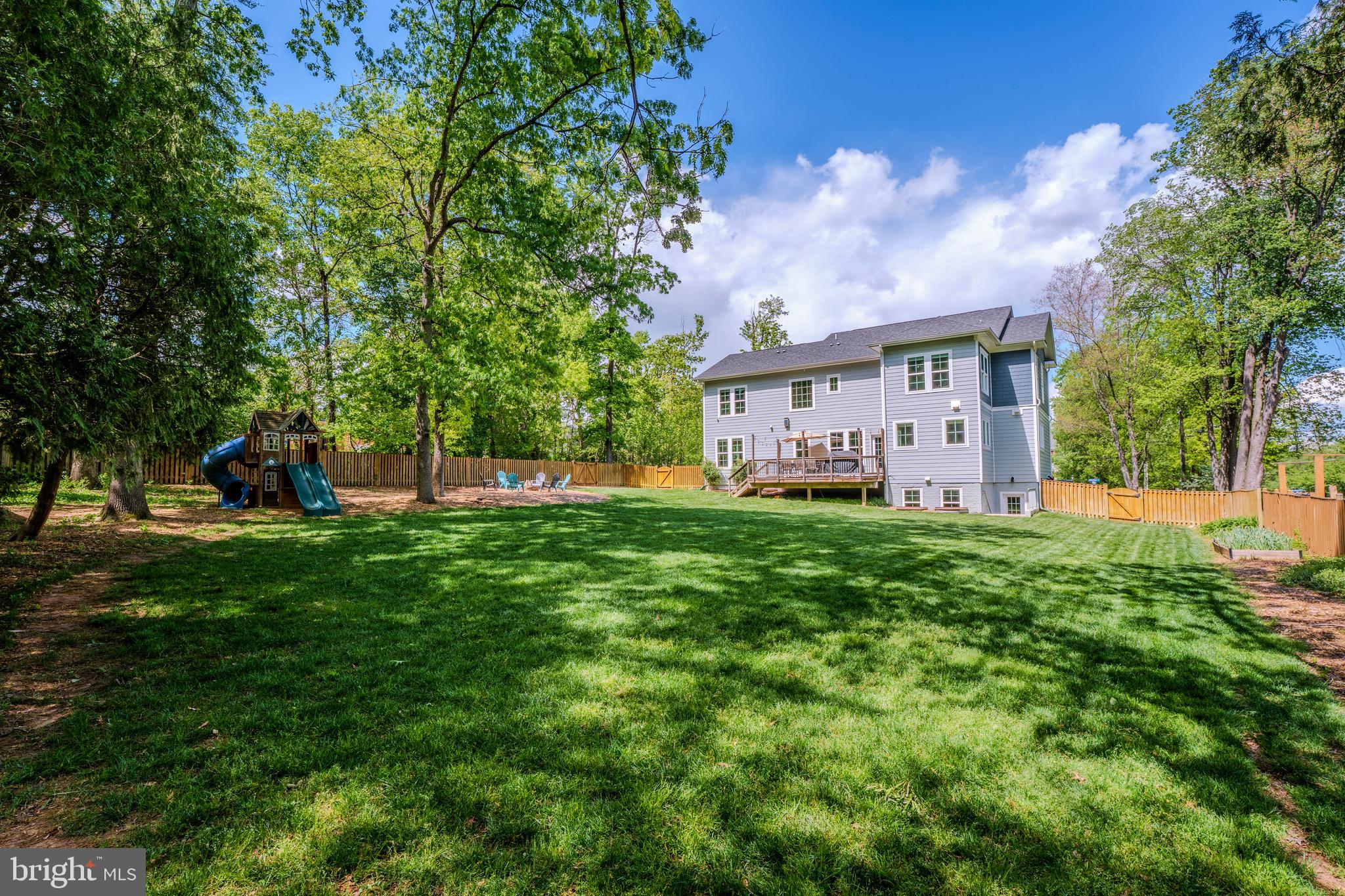 WAKEFIELD FOREST - Residential