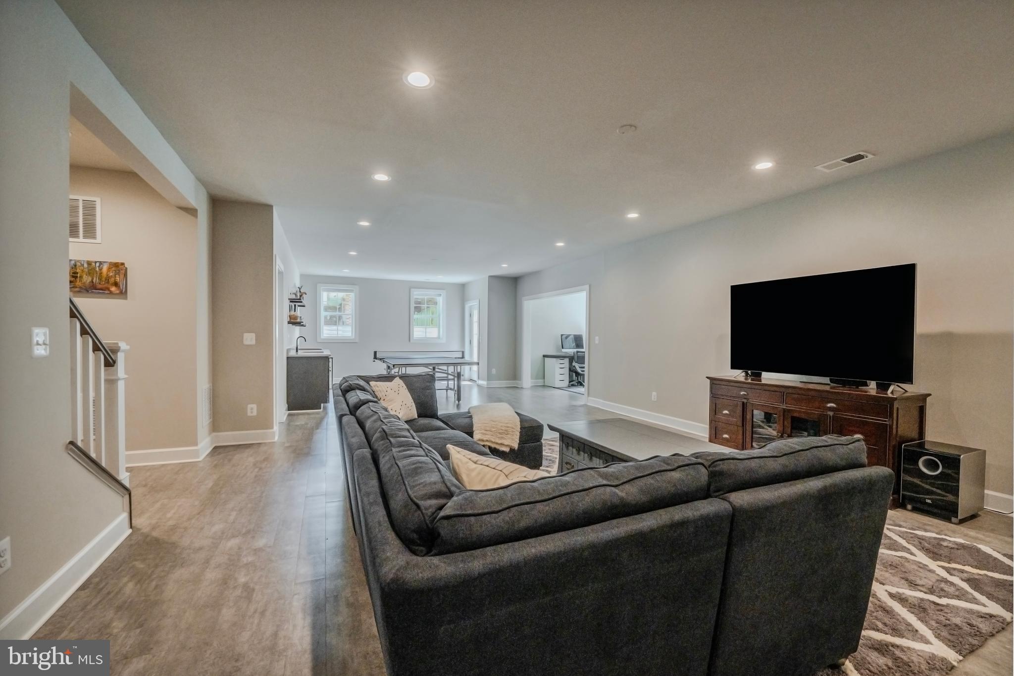 WAKEFIELD FOREST - Residential