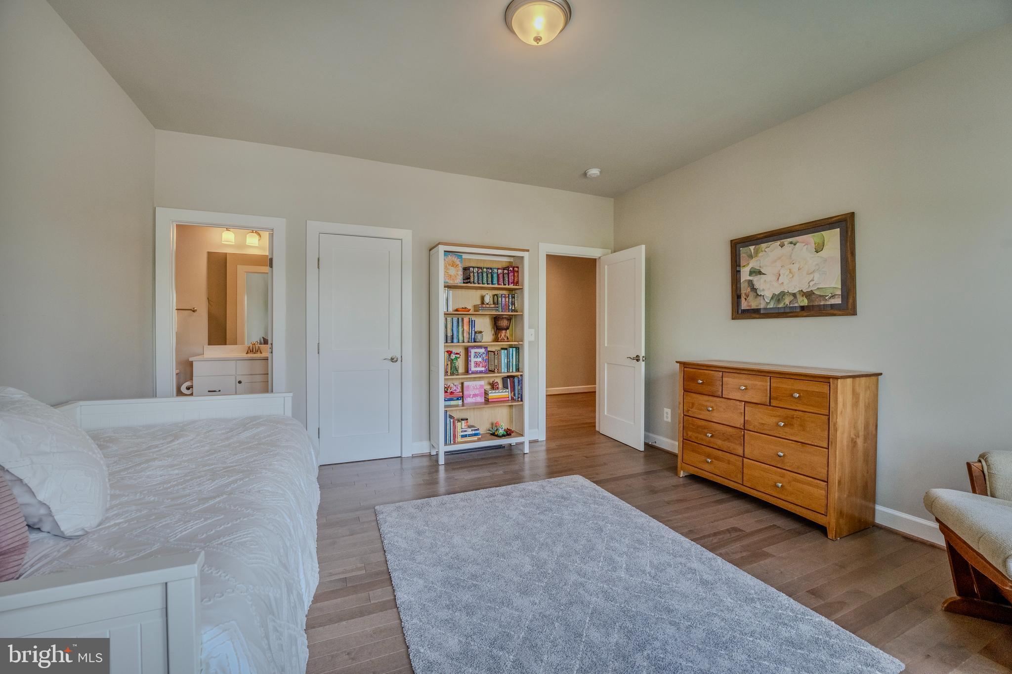 WAKEFIELD FOREST - Residential