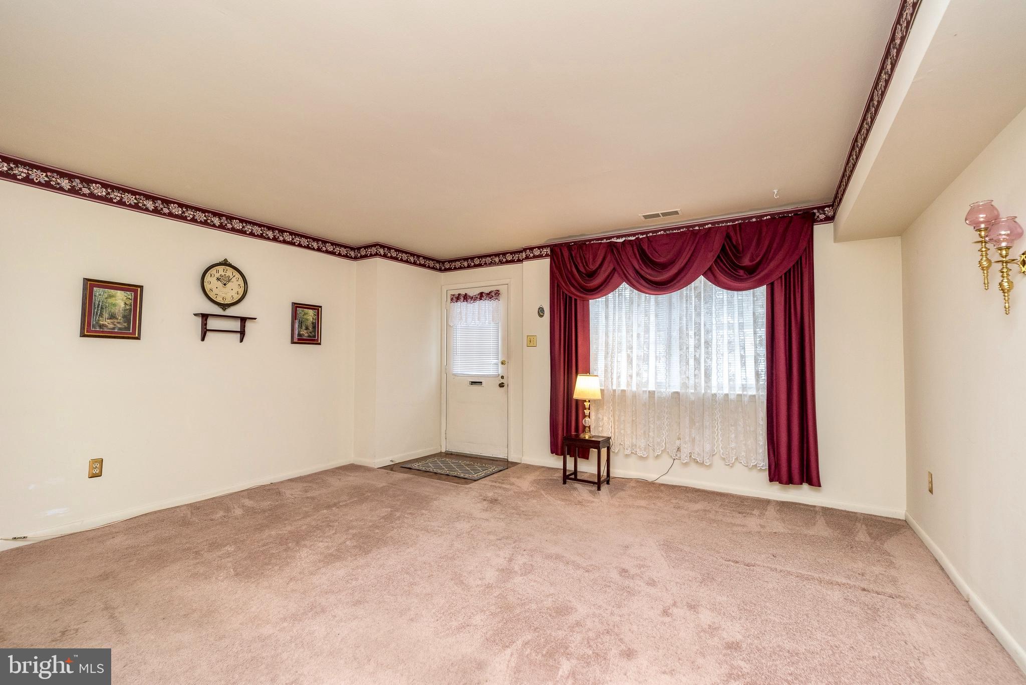 BUTLER PARK CONDO - Residential