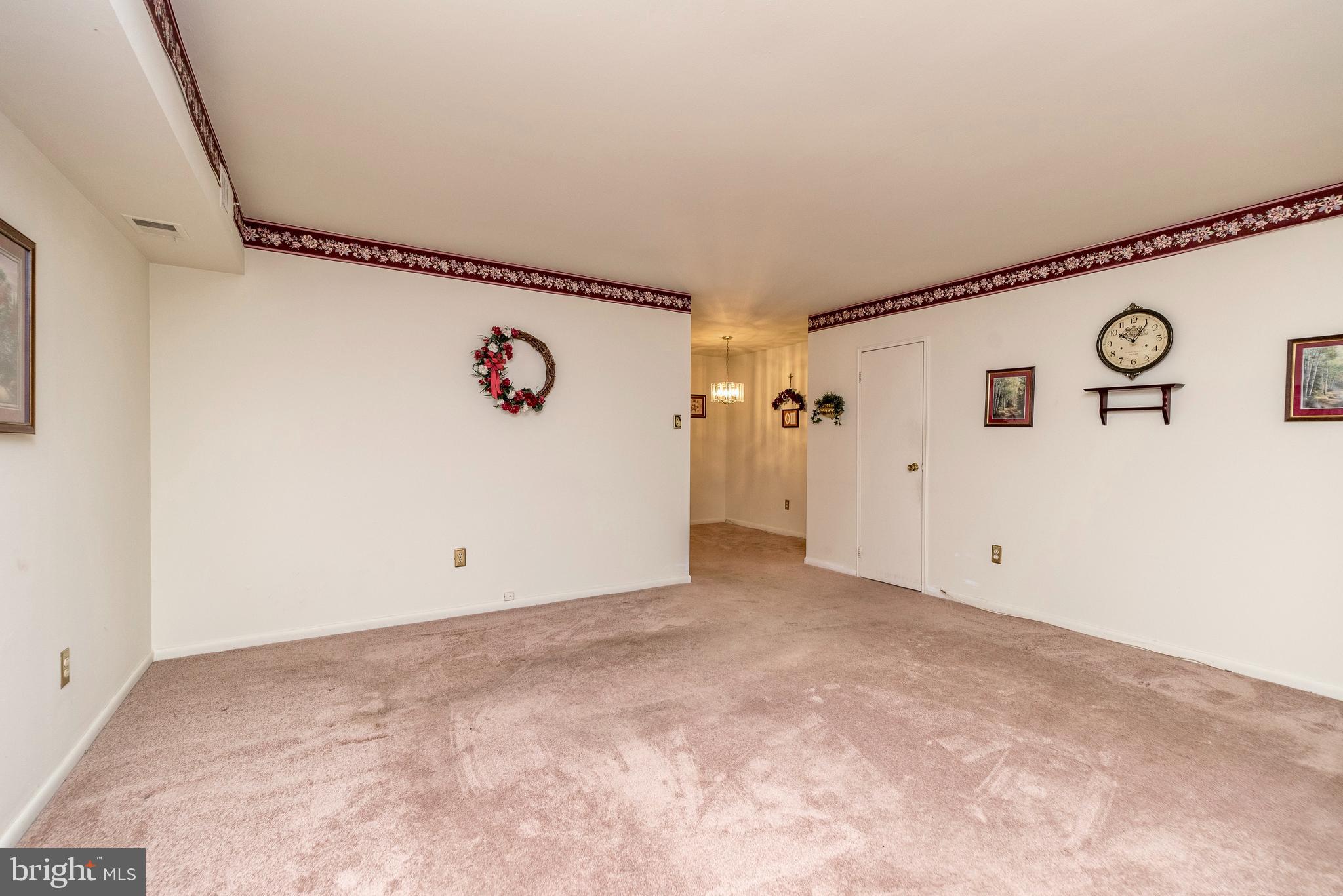 BUTLER PARK CONDO - Residential