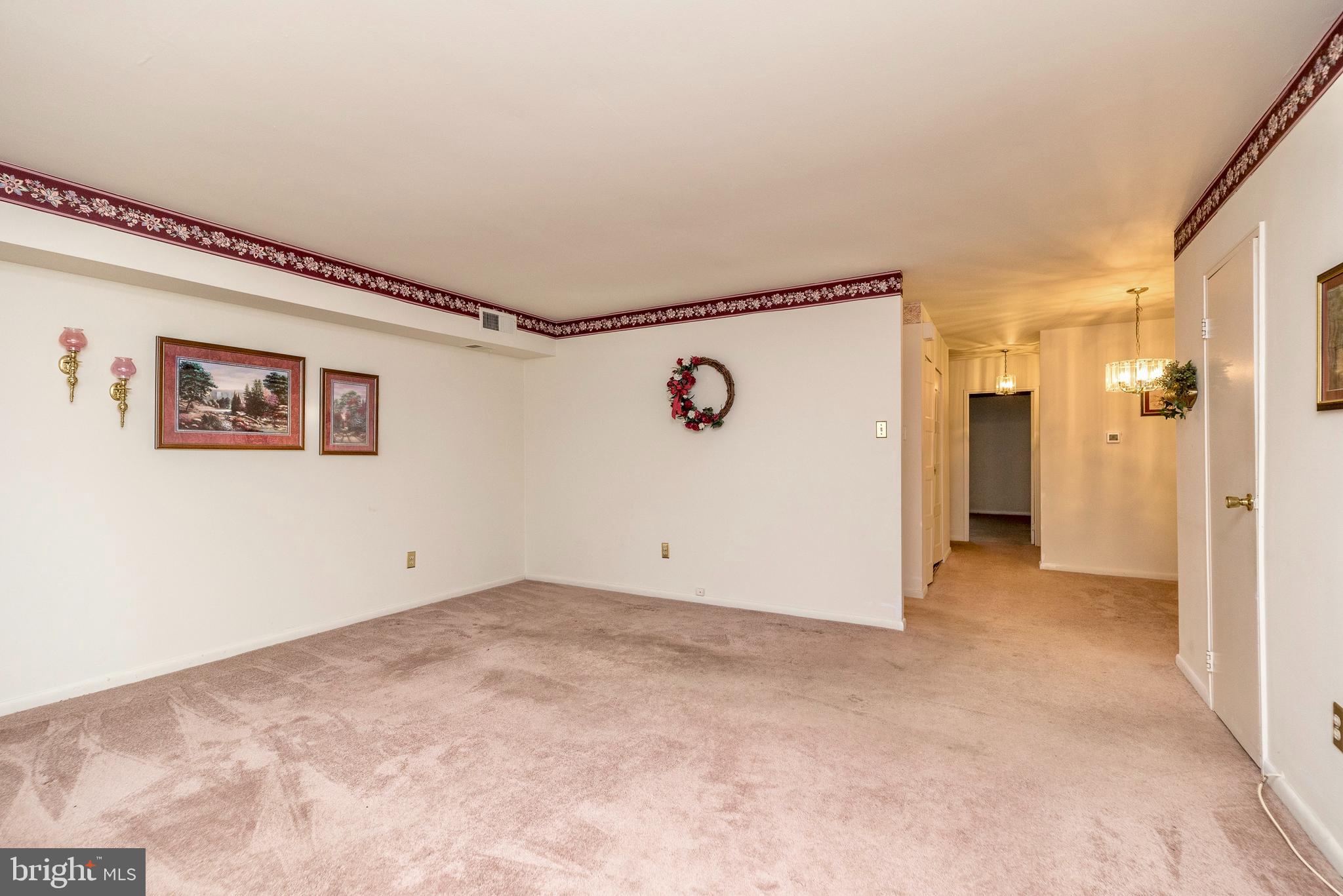 BUTLER PARK CONDO - Residential