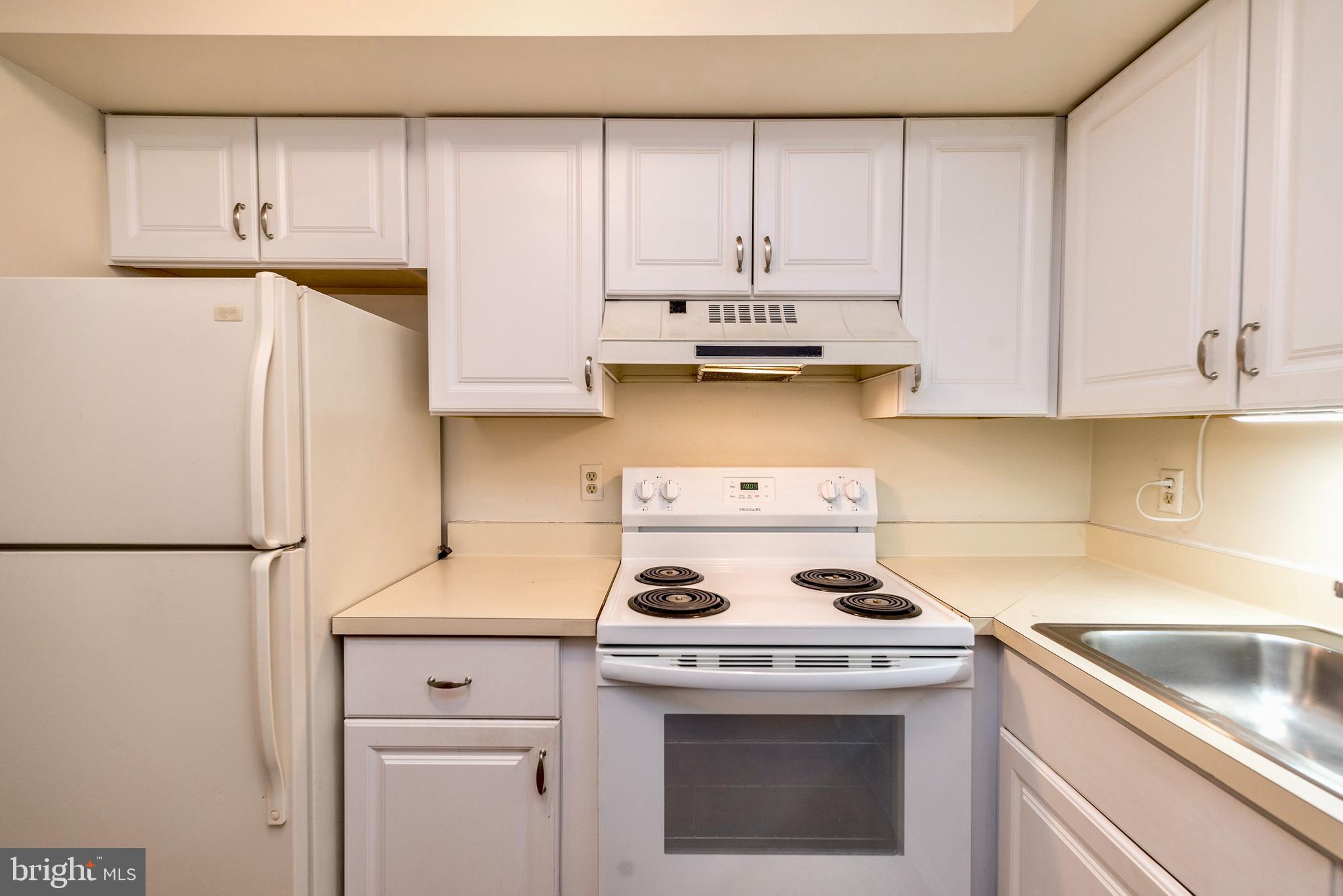 BUTLER PARK CONDO - Residential