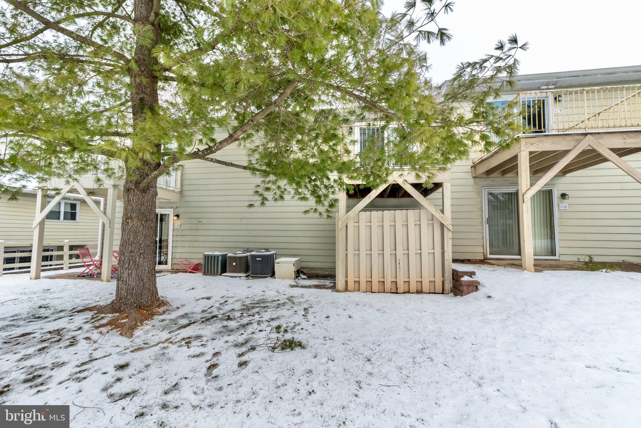 BUTLER PARK CONDO - Residential