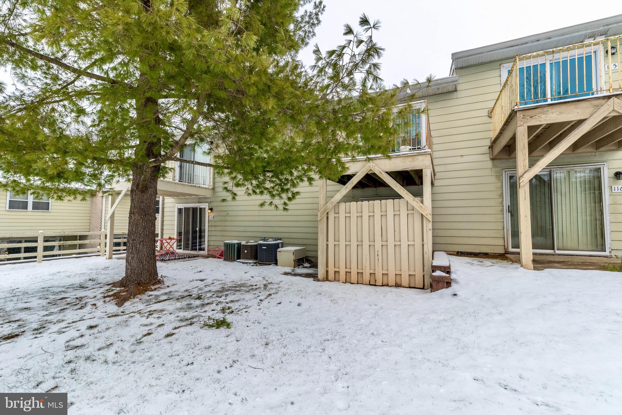 BUTLER PARK CONDO - Residential