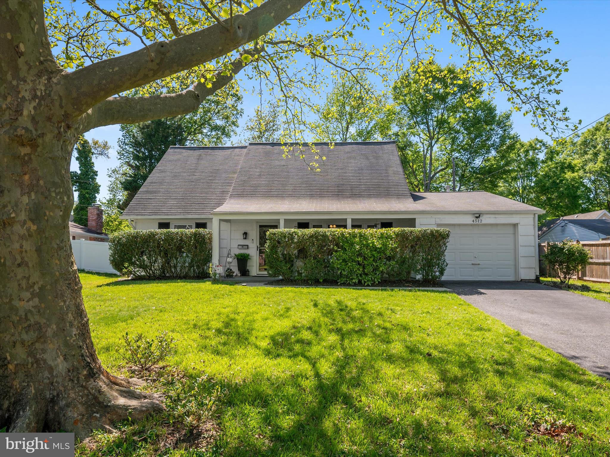 4512 ORANGEWOOD LANE