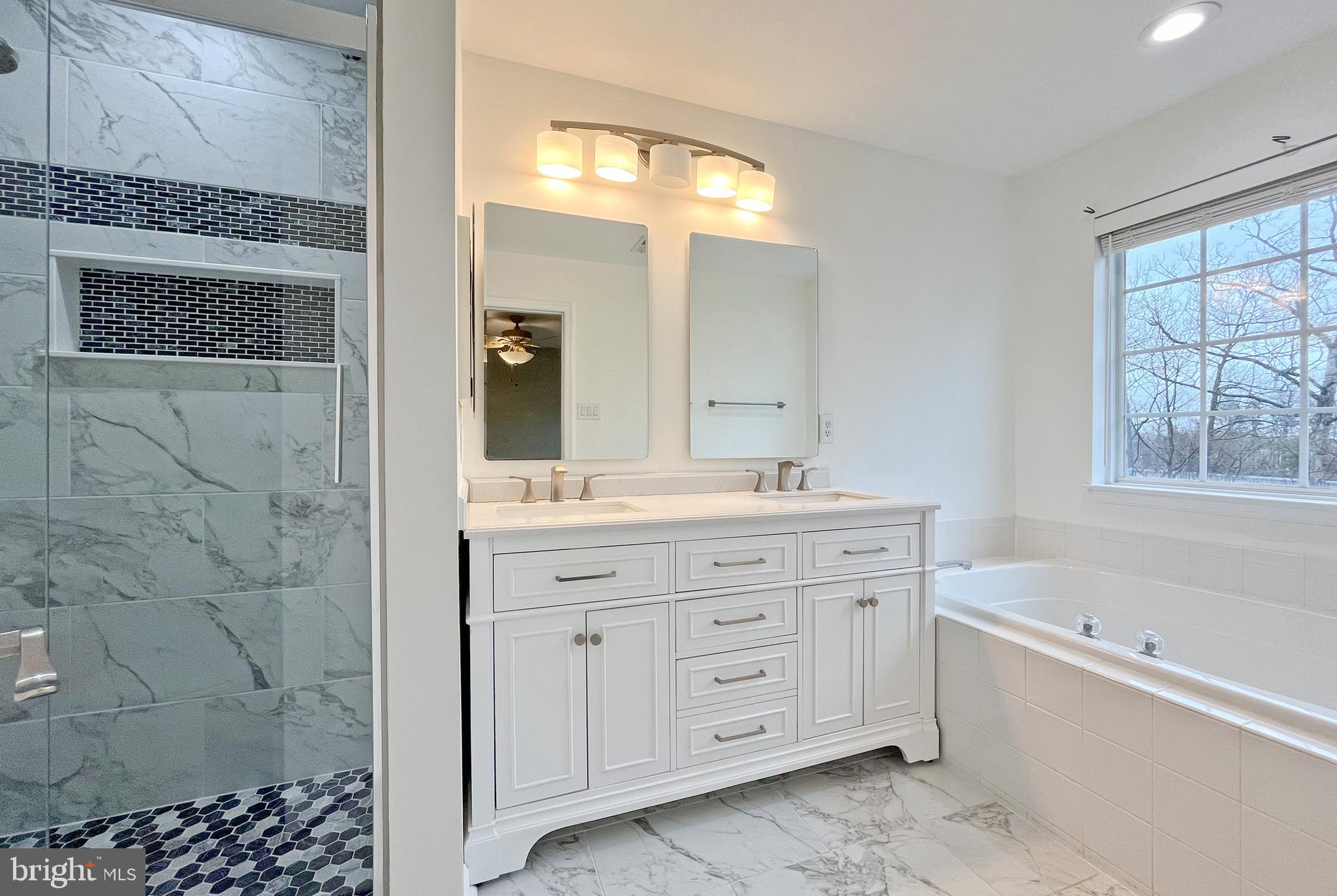 BROADLANDS - Residential Lease