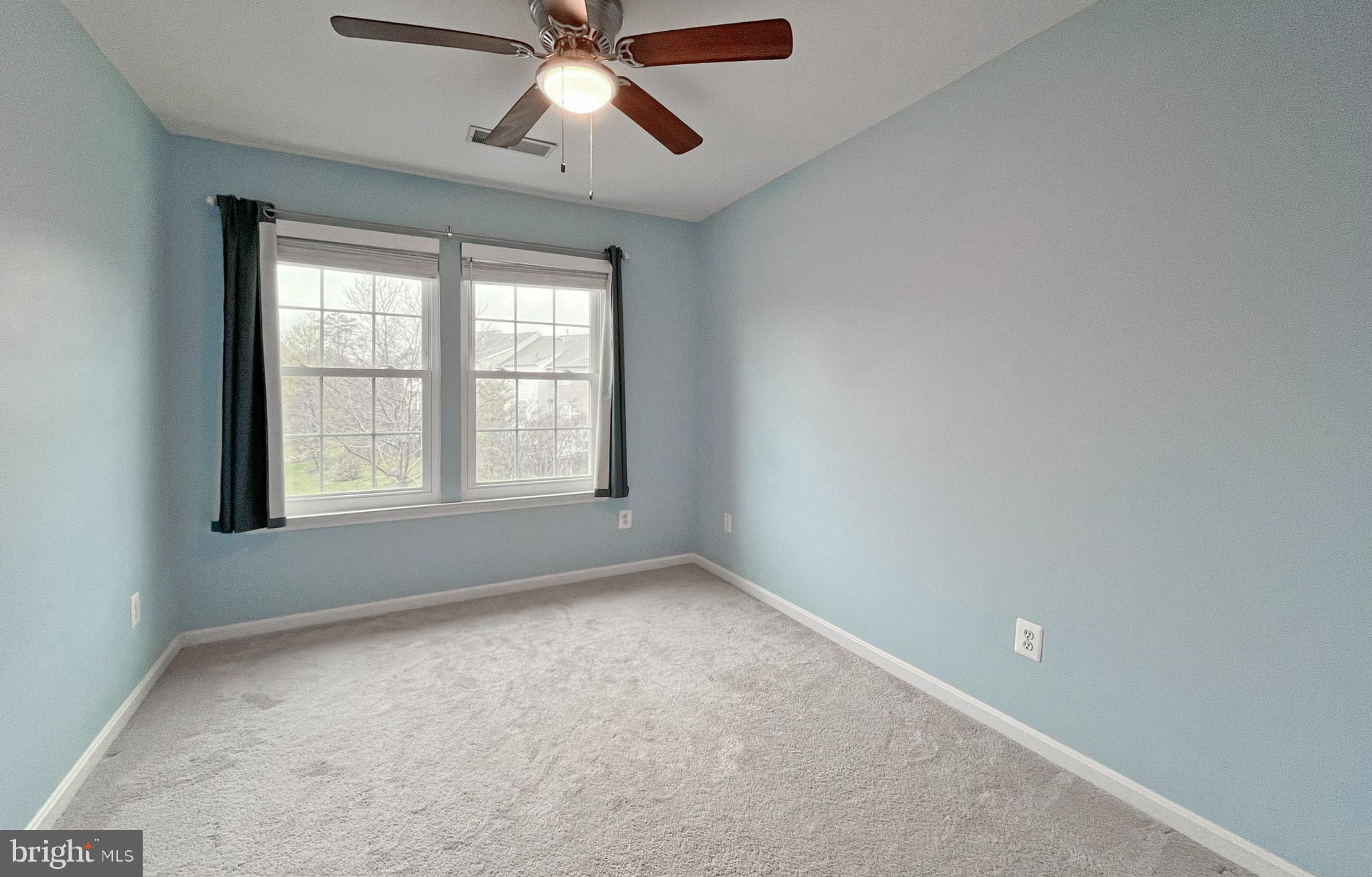 BROADLANDS - Residential Lease