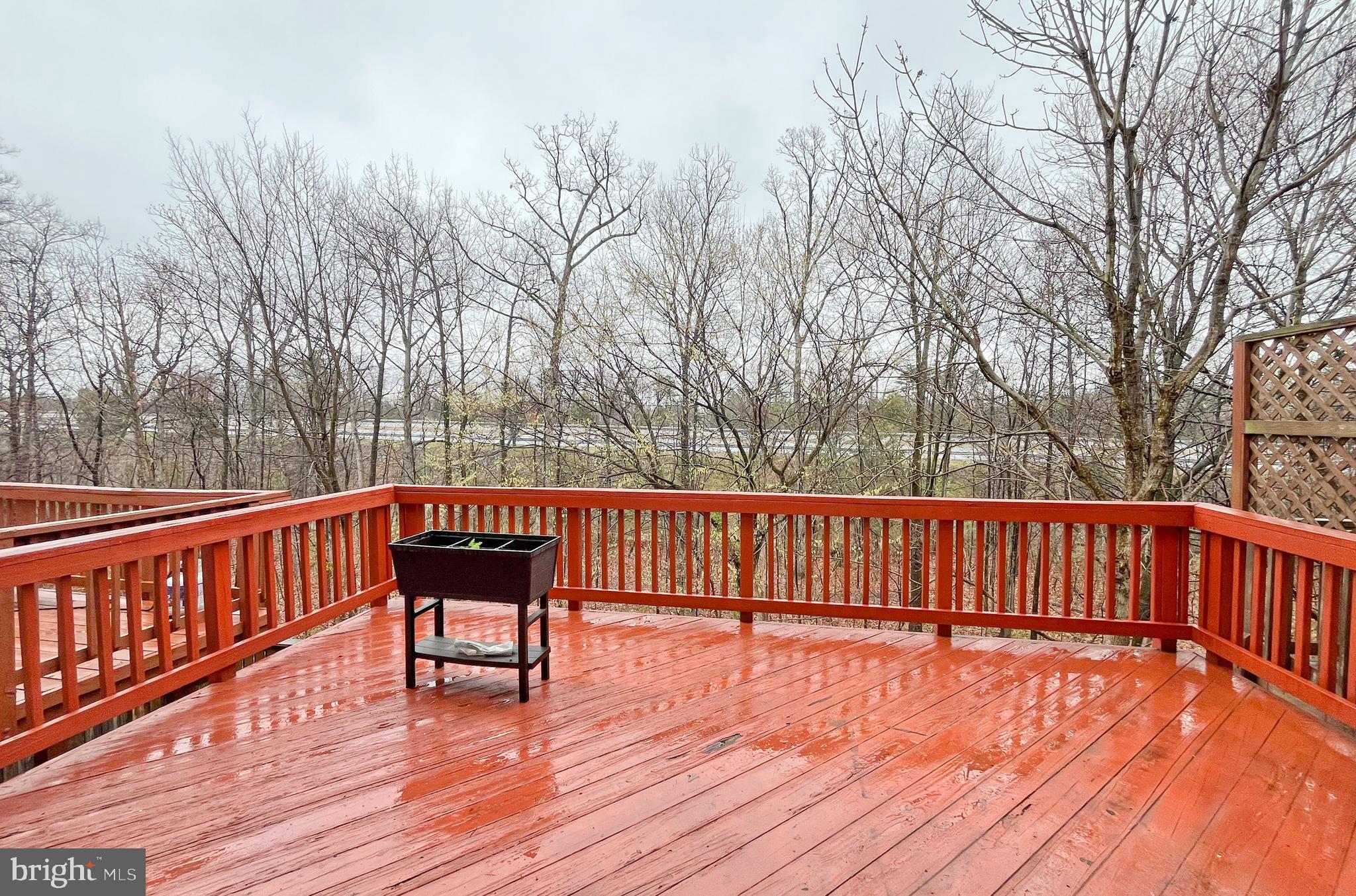 BROADLANDS - Residential Lease