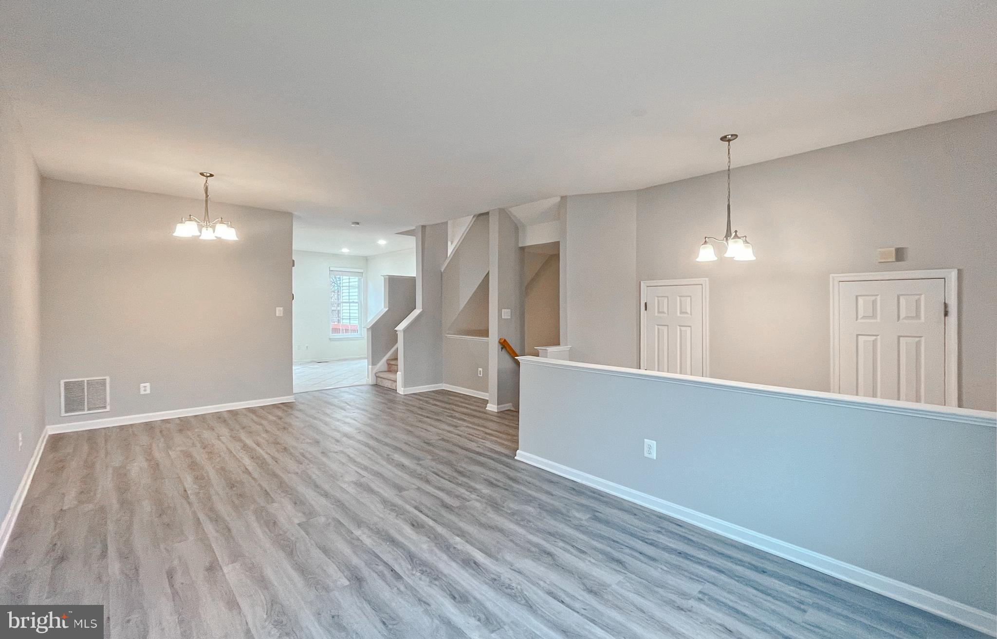 BROADLANDS - Residential Lease