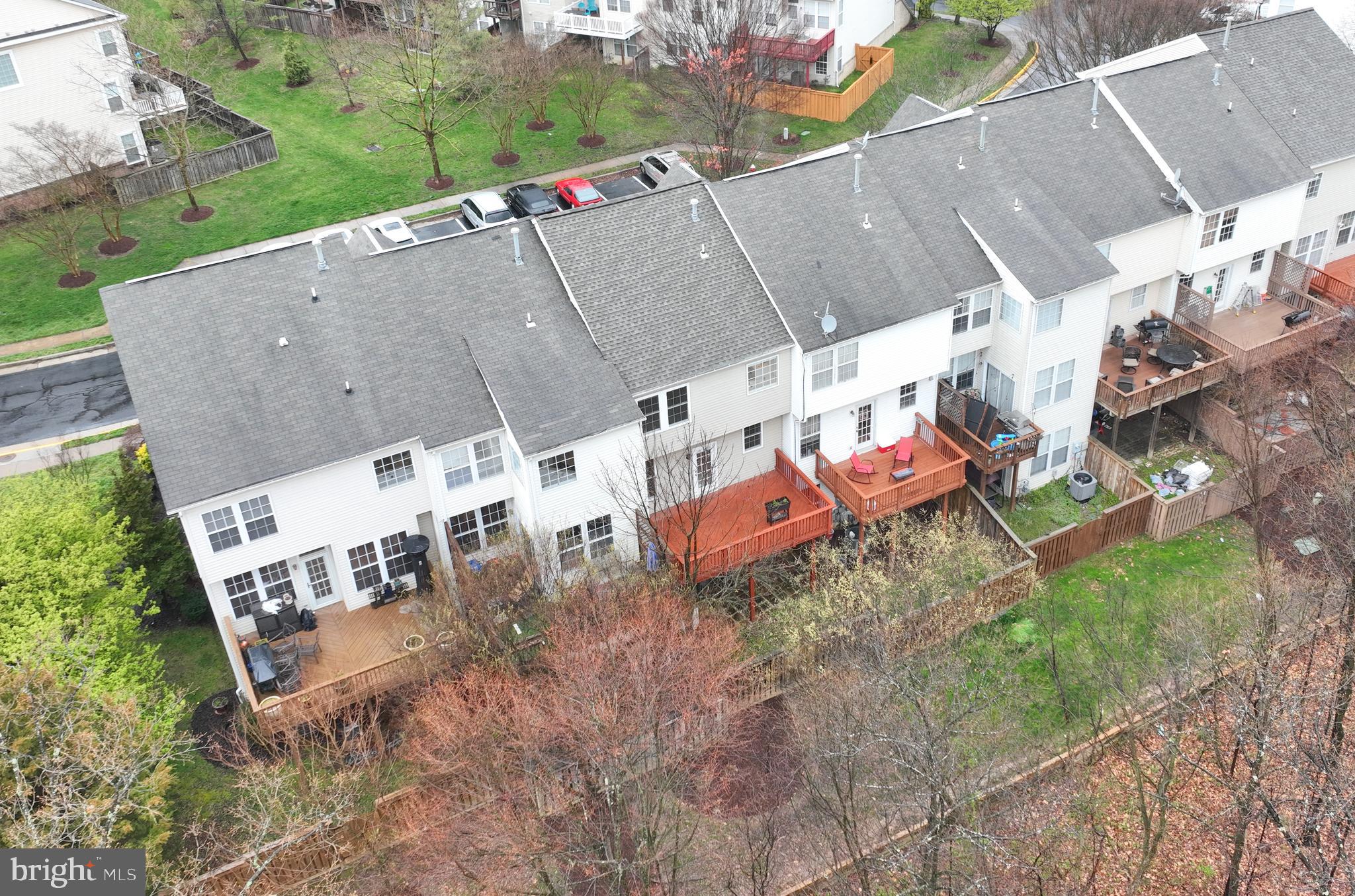 BROADLANDS - Residential Lease