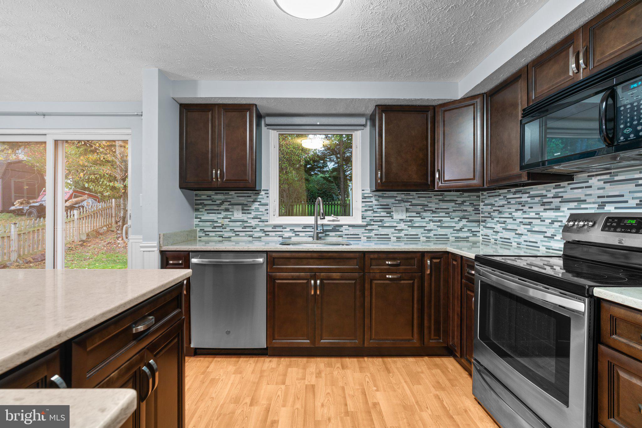 MAYFIELD MANOR - Residential