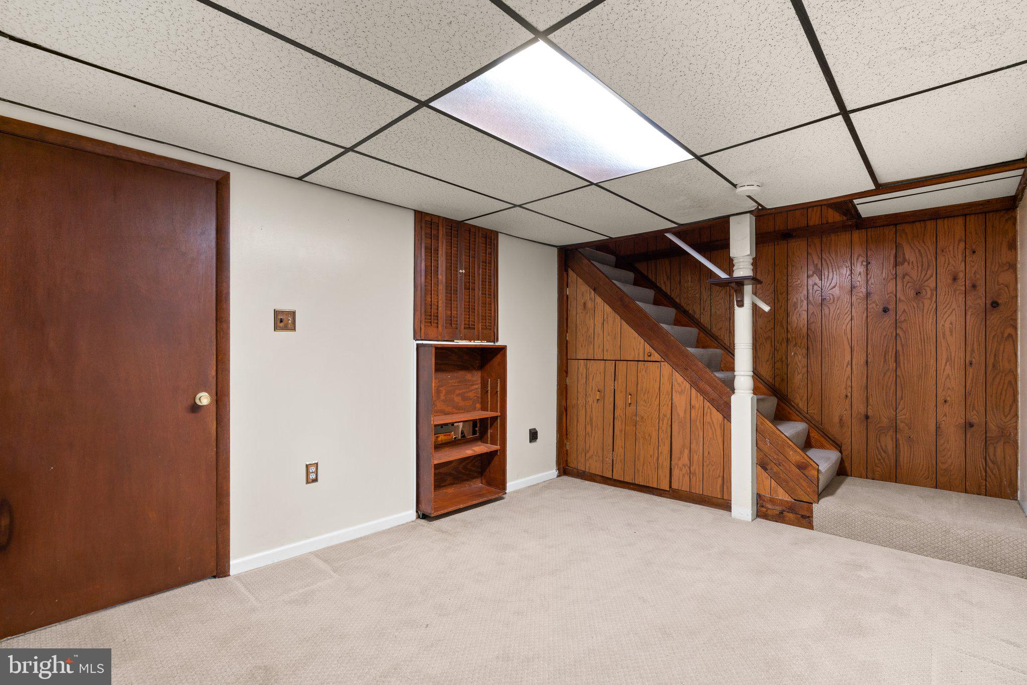 MAYFIELD MANOR - Residential