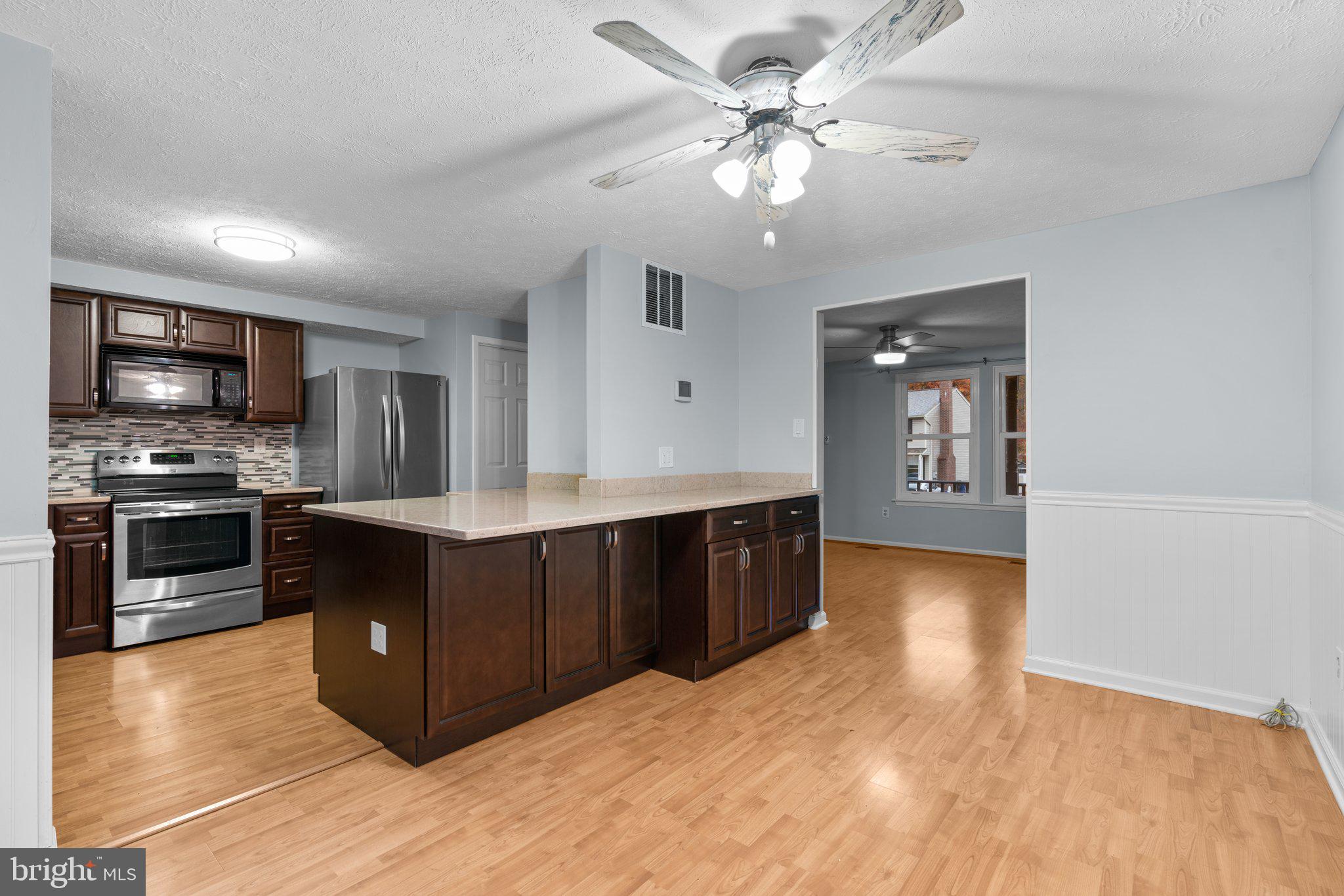 MAYFIELD MANOR - Residential