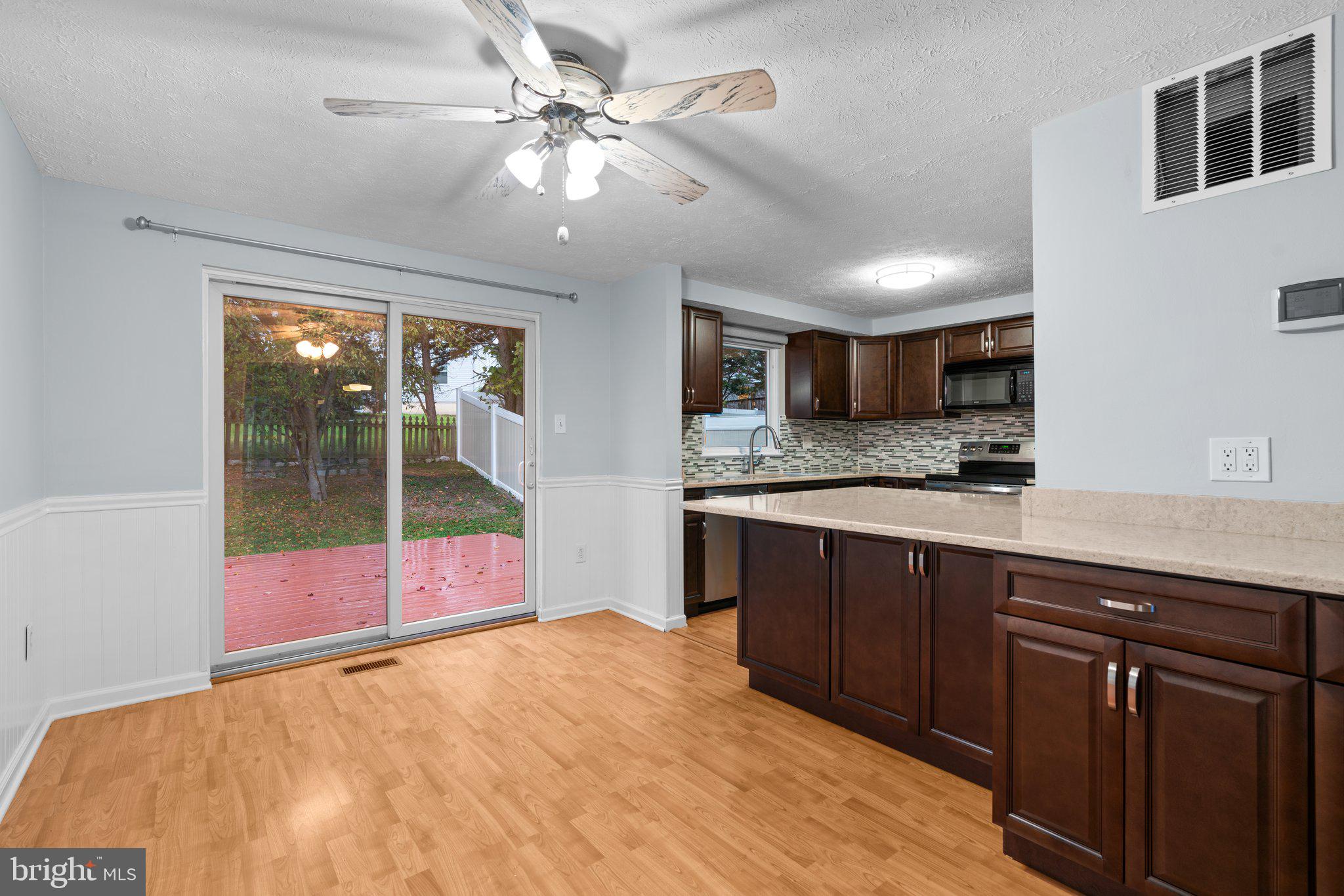 MAYFIELD MANOR - Residential