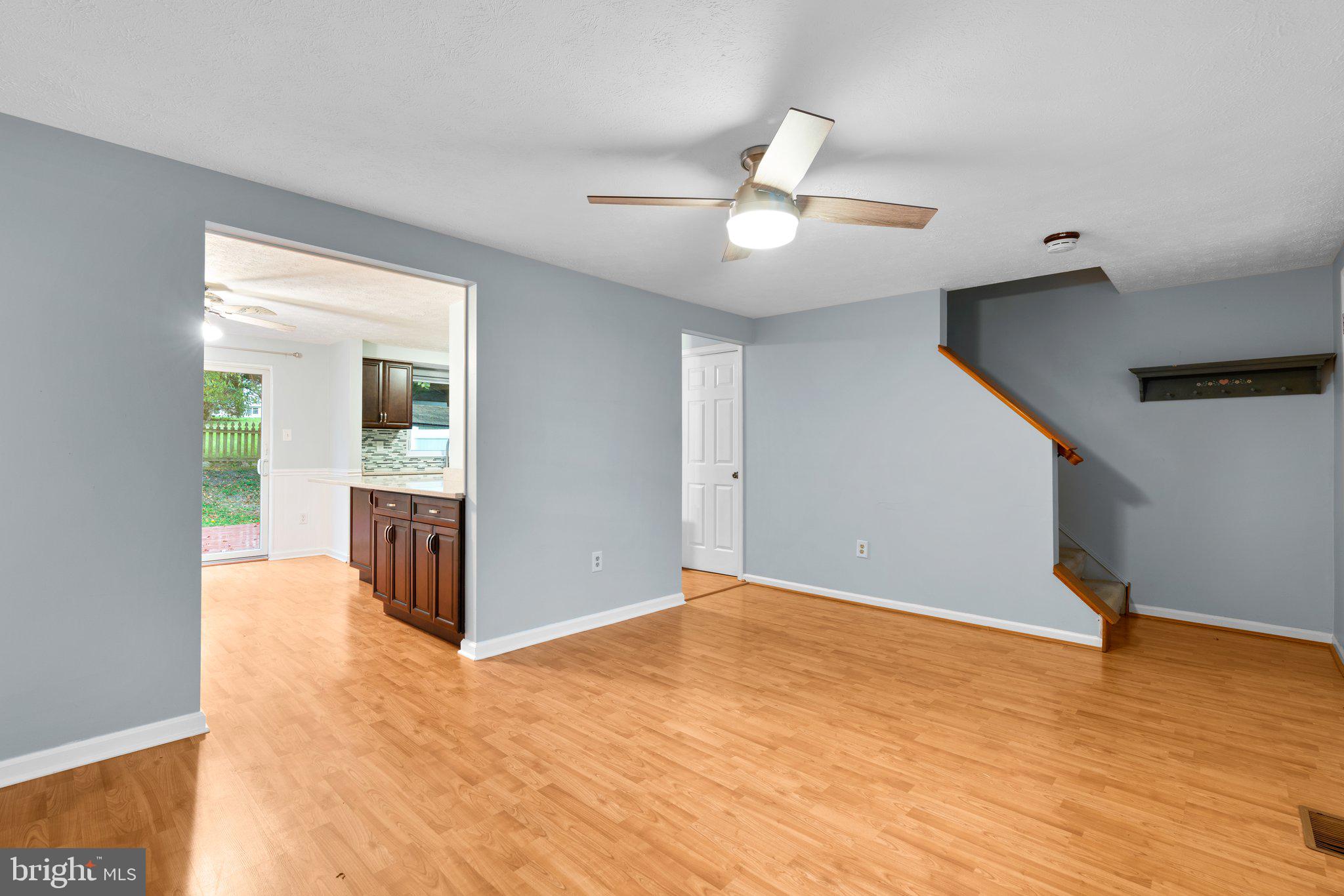 MAYFIELD MANOR - Residential