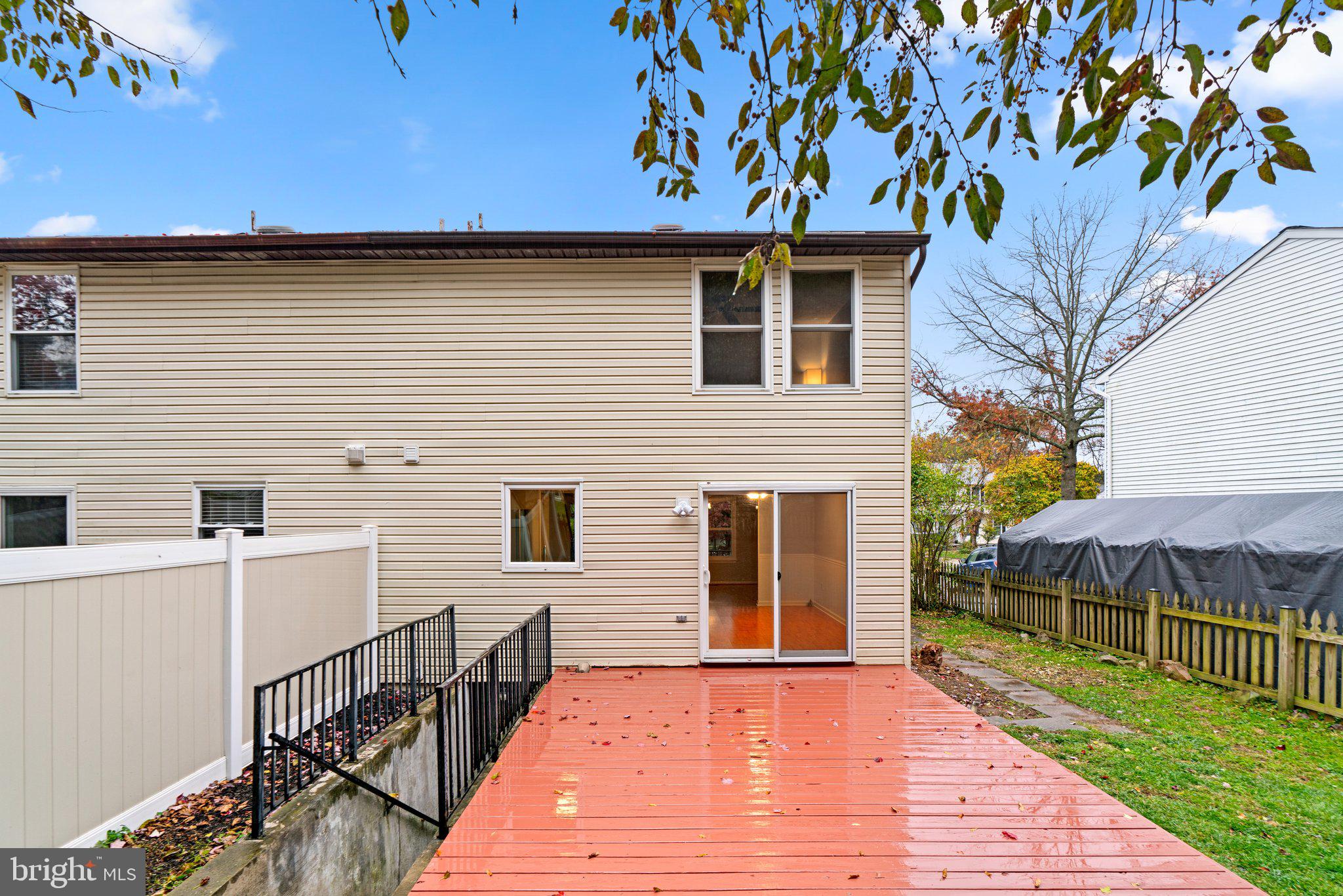 MAYFIELD MANOR - Residential