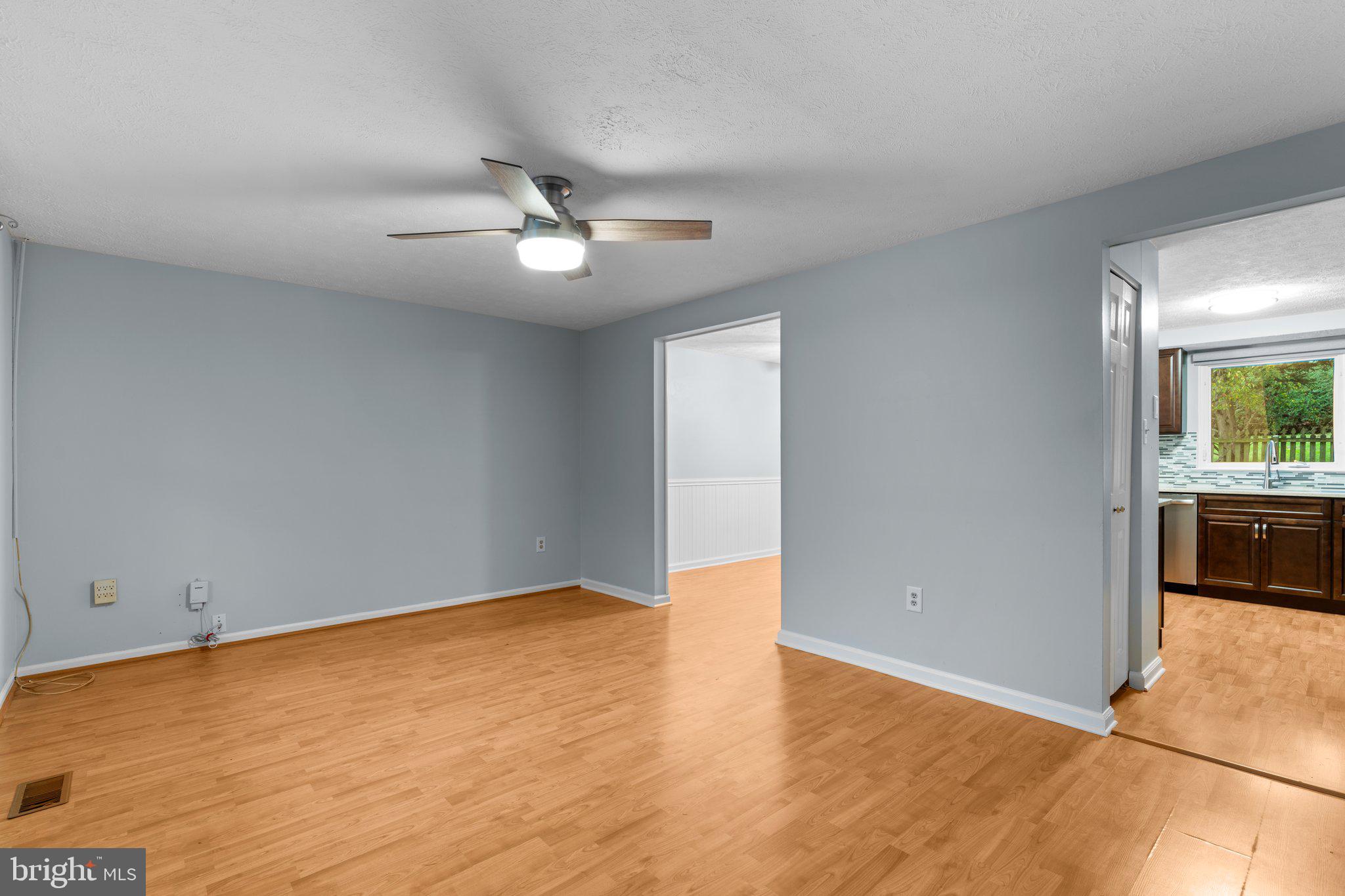 MAYFIELD MANOR - Residential