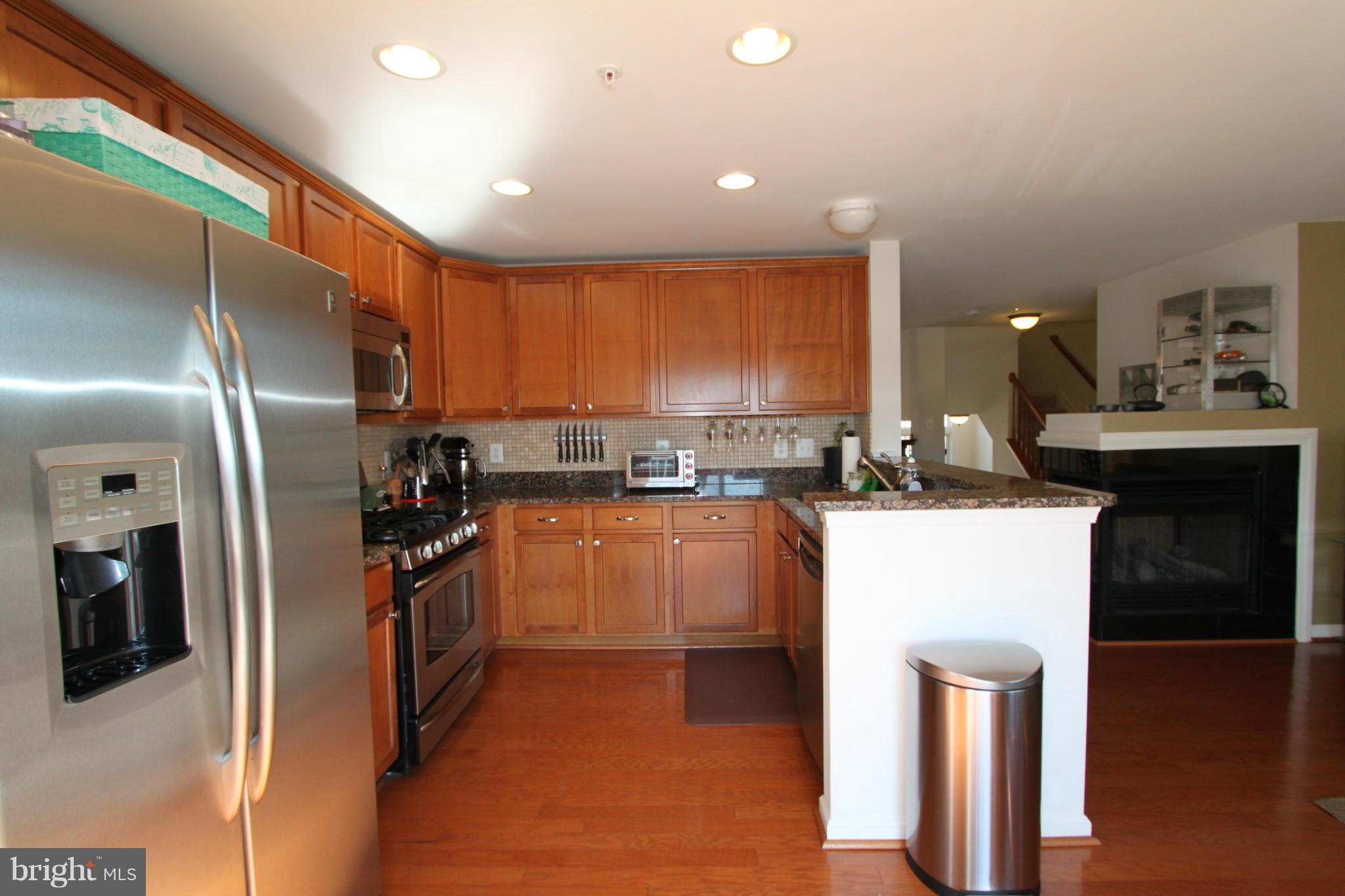 EAST MARKET AT FAIR LAKE - Residential