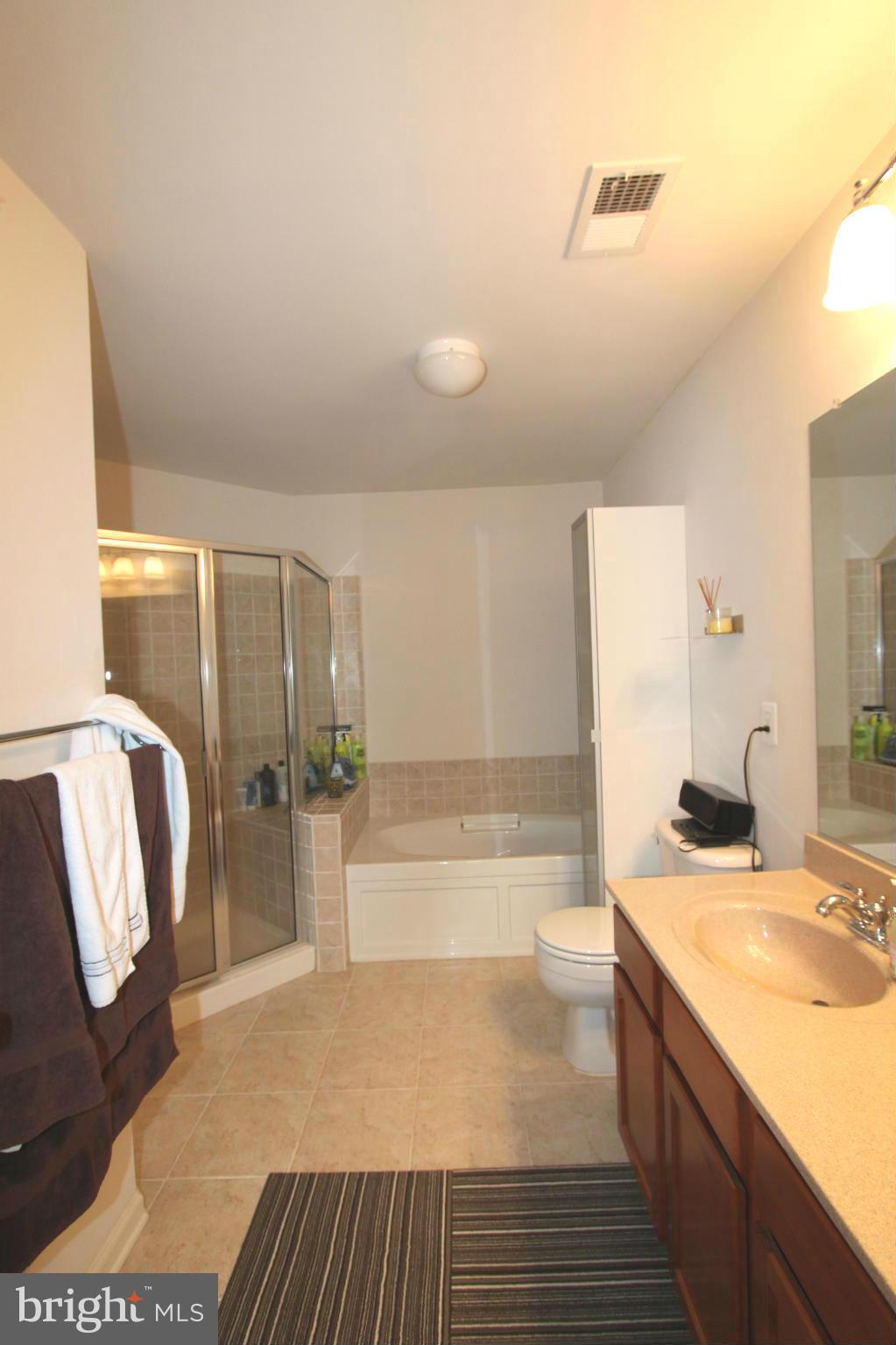 EAST MARKET AT FAIR LAKE - Residential