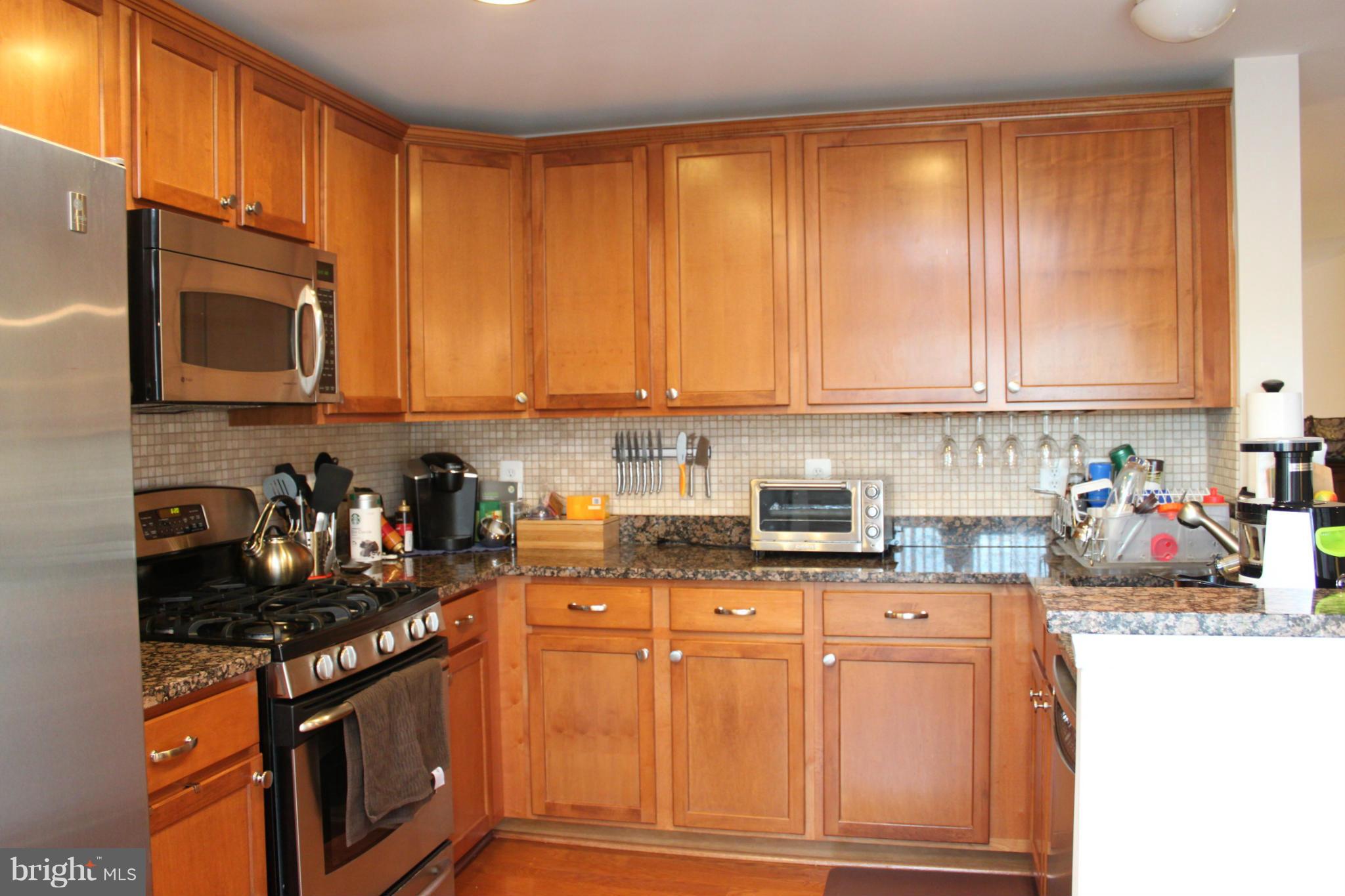 EAST MARKET AT FAIR LAKE - Residential