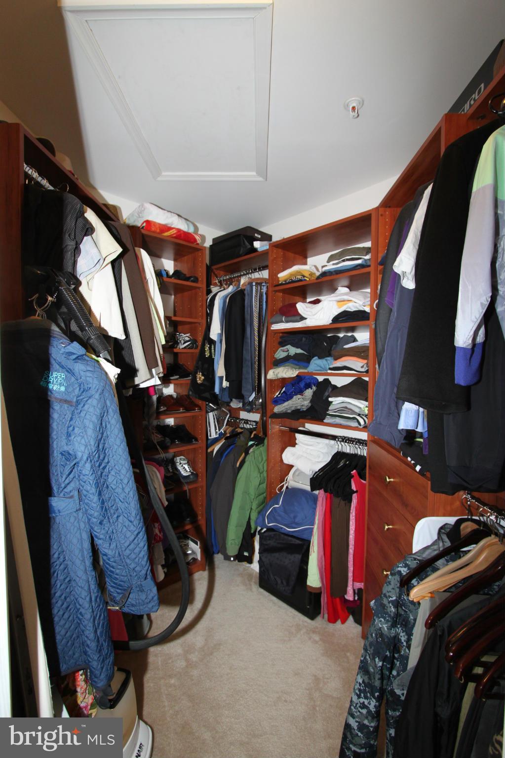 EAST MARKET AT FAIR LAKE - Residential